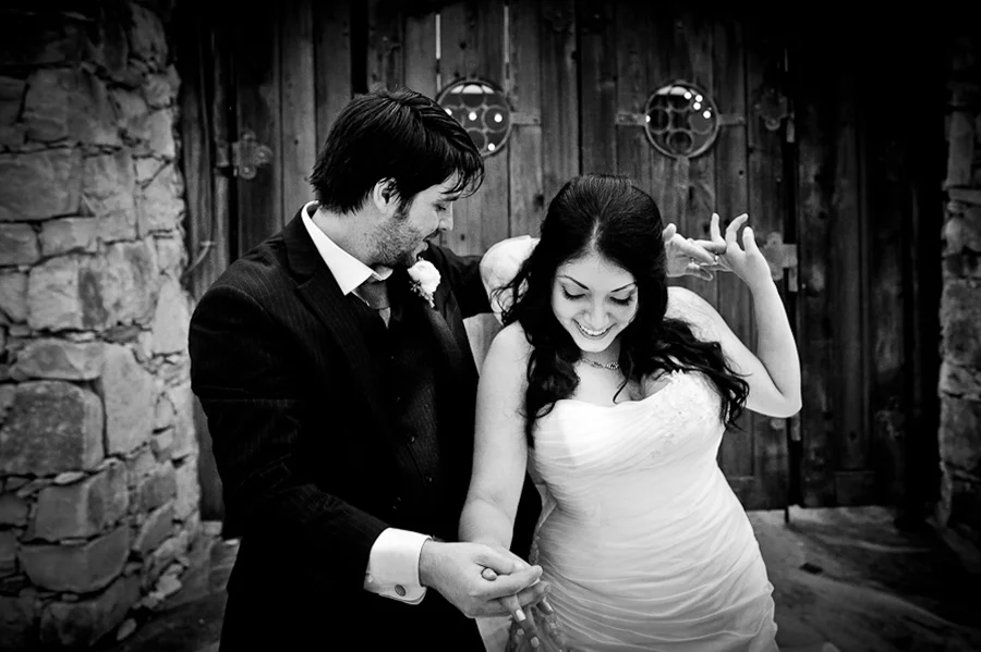one-world-theater-austin-wedding-photos-014.jpg