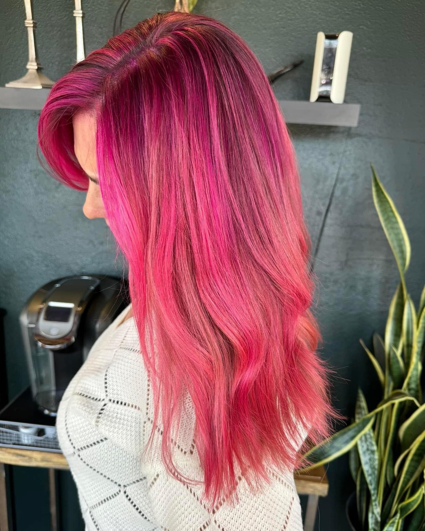 Oh don&rsquo;t mind us, just living out our Spring Fantasies over here🌷

Gorgeous hair done by our one and only Suzie!! The boss lady never disappoints when it comes to creating stunning hair🫶

-
-
-
Call 505/883/9707 to book today!
#vividhaircolor