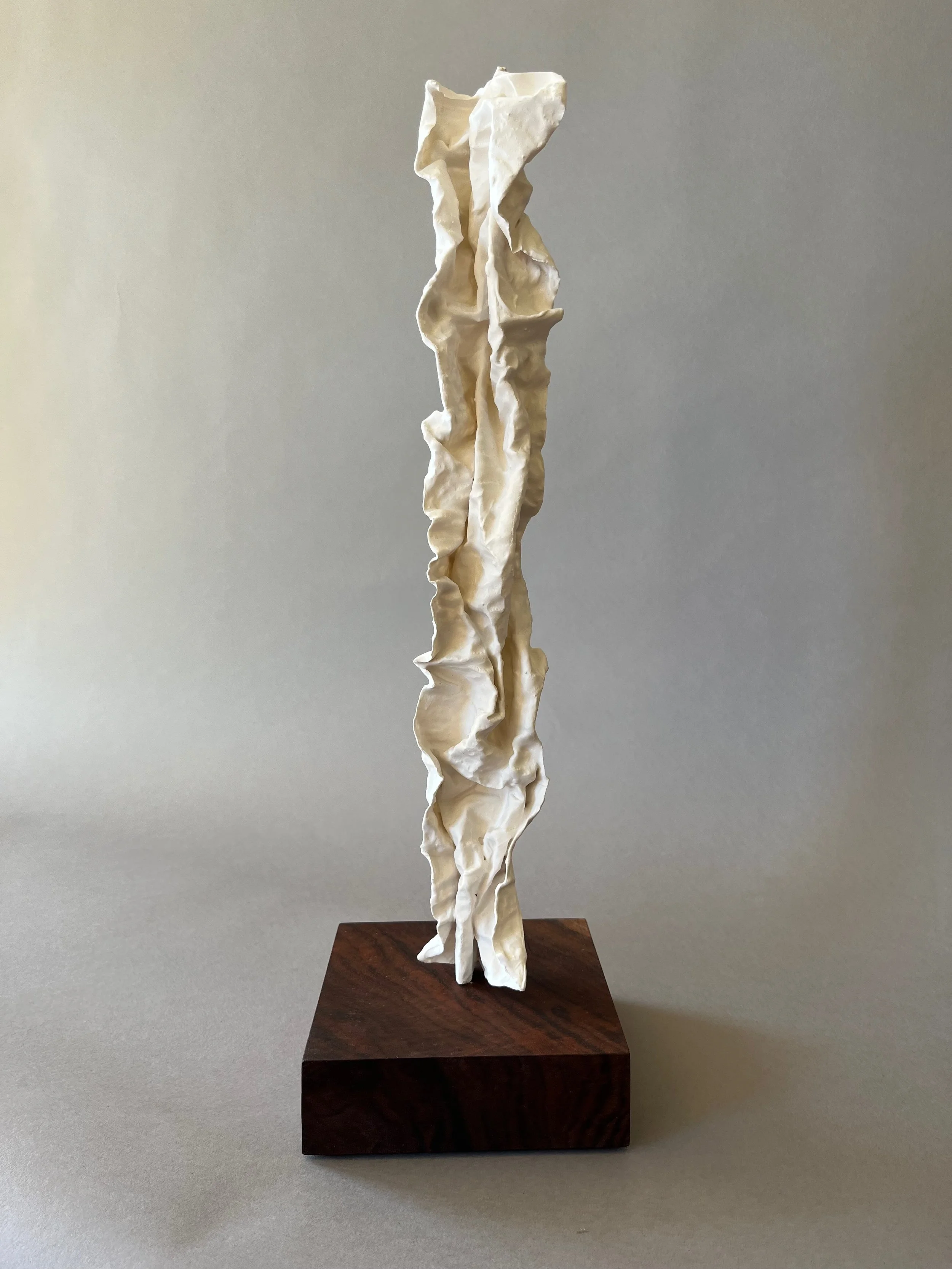 Elegance plaster sculpture by Lutz Hornischer.jpeg