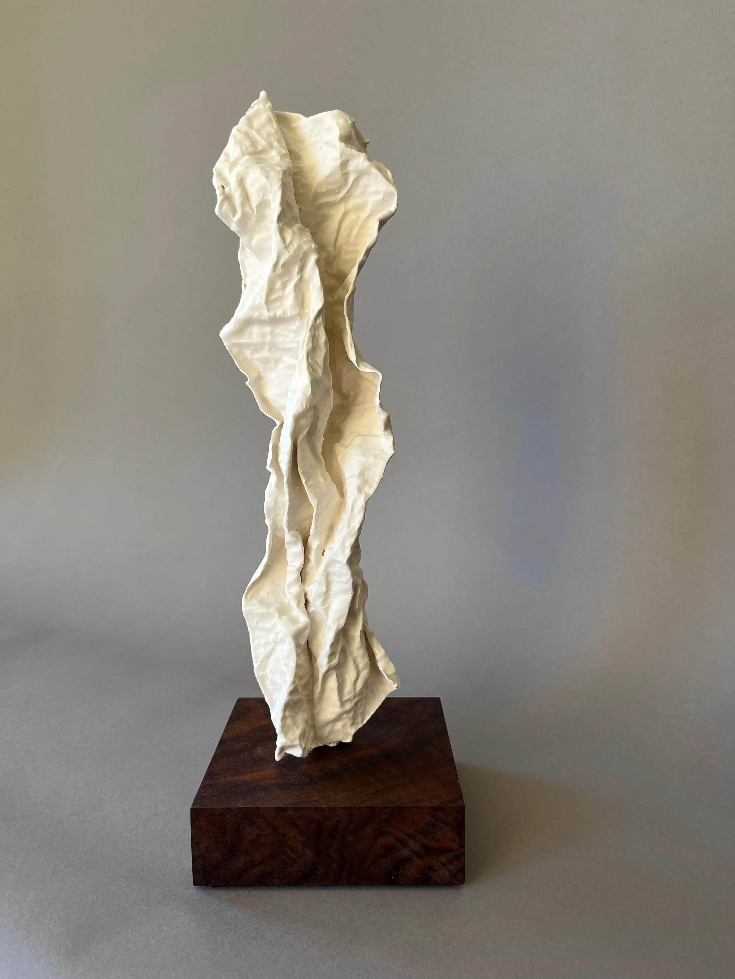 Velo Antico plaster sculpture by Lutz Hornischer.jpeg