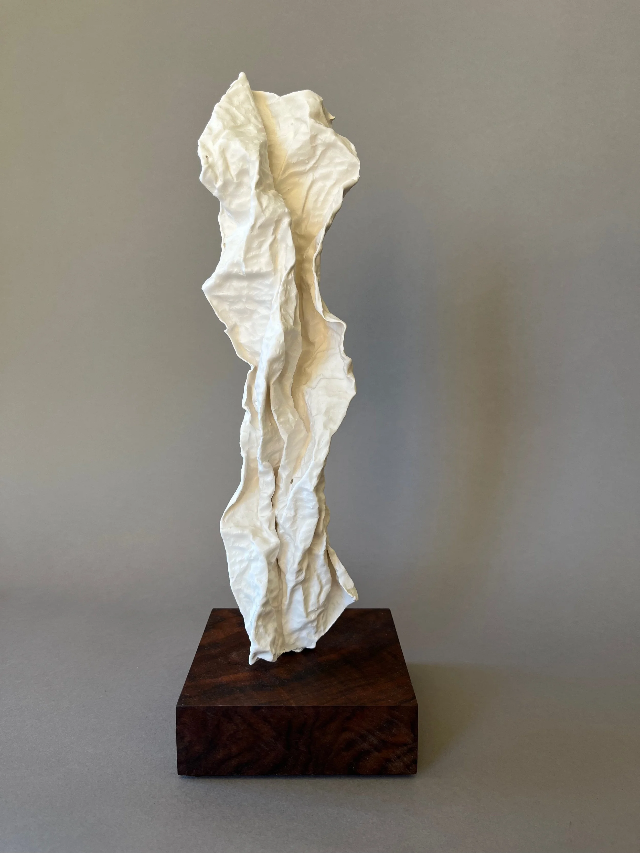 Velo Antico 2 plaster sculpture by Lutz Hornischer.jpeg