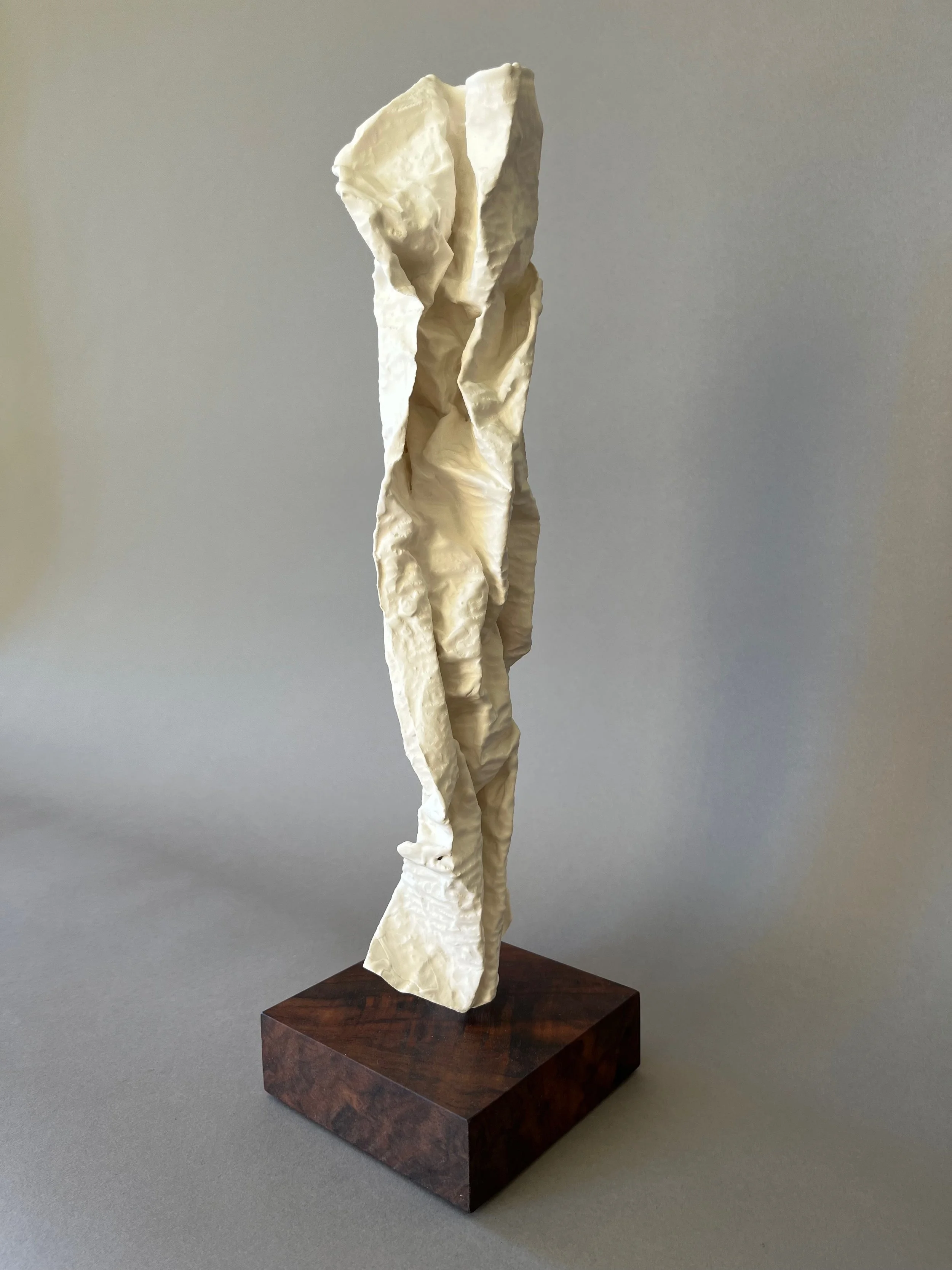 Pablo 4 plaster sculpture by Lutz Hornischer.jpeg