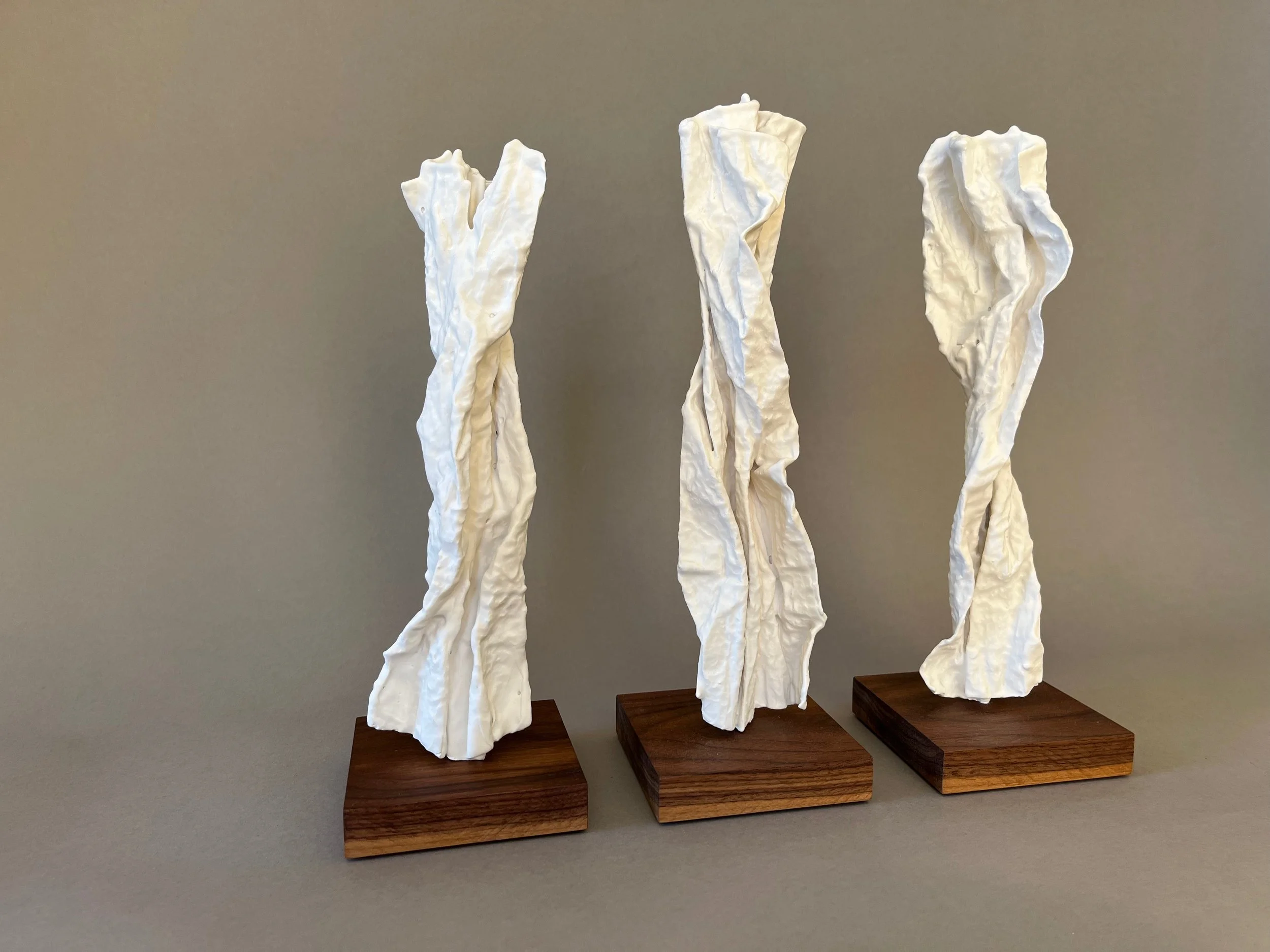 Twisted 3 plaster sculptures by Lutz Hornischer.jpeg