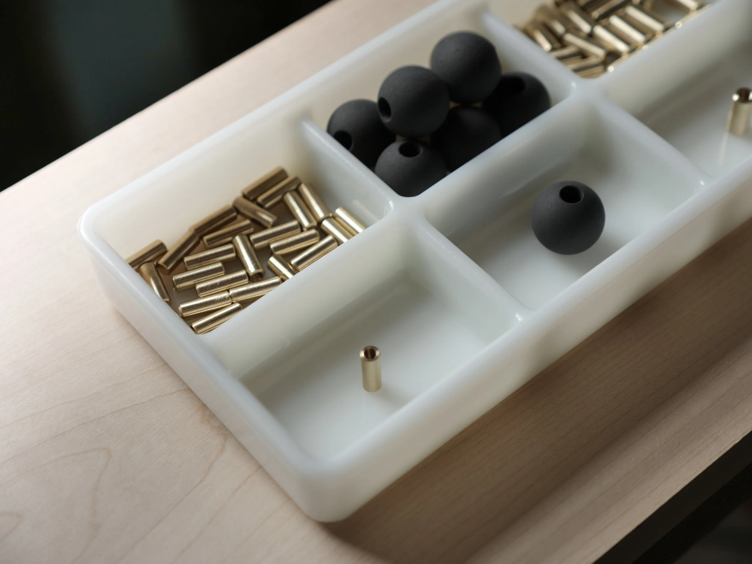 Finish Hardware for LXL bags.