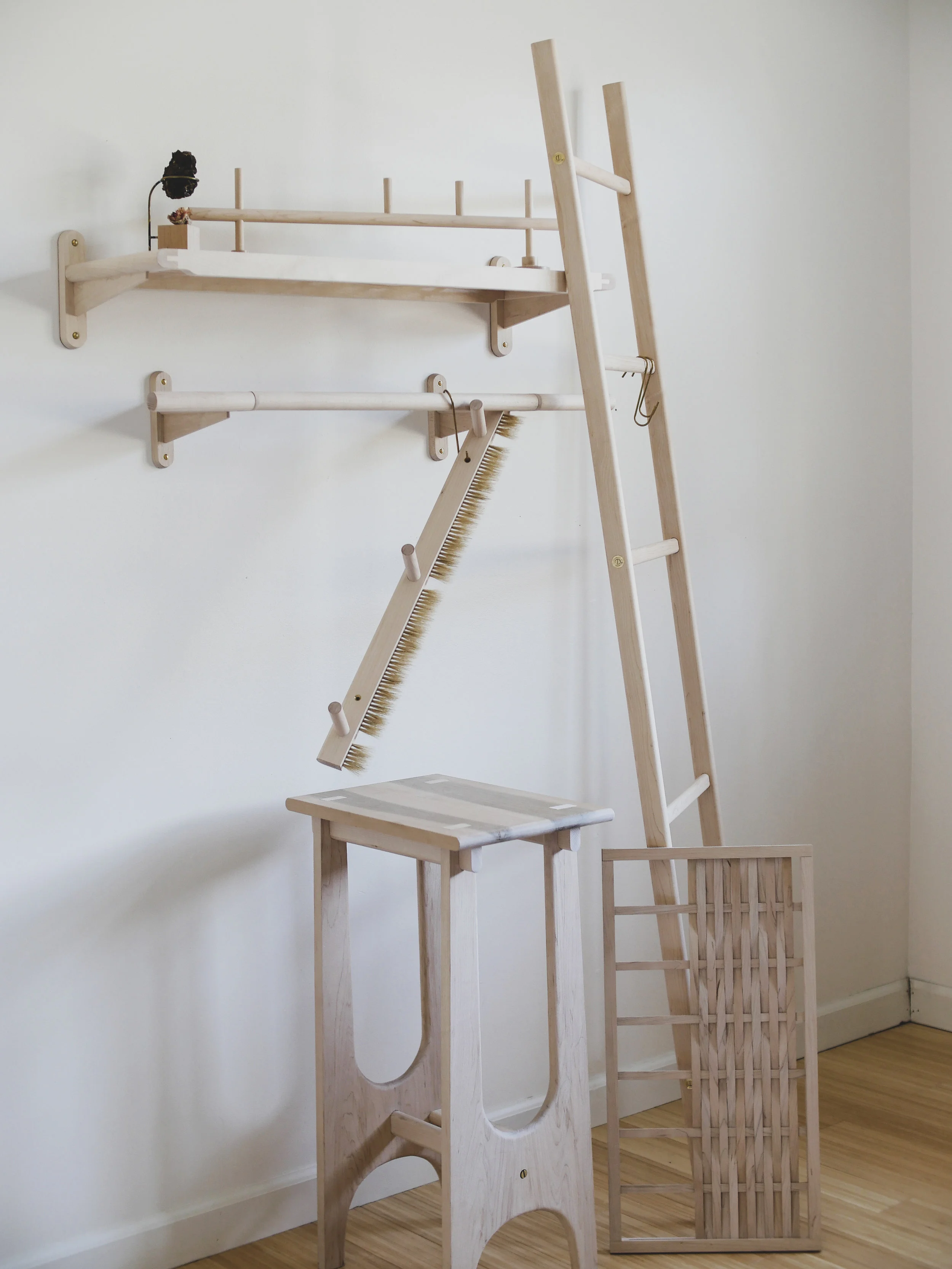 Spline Stool