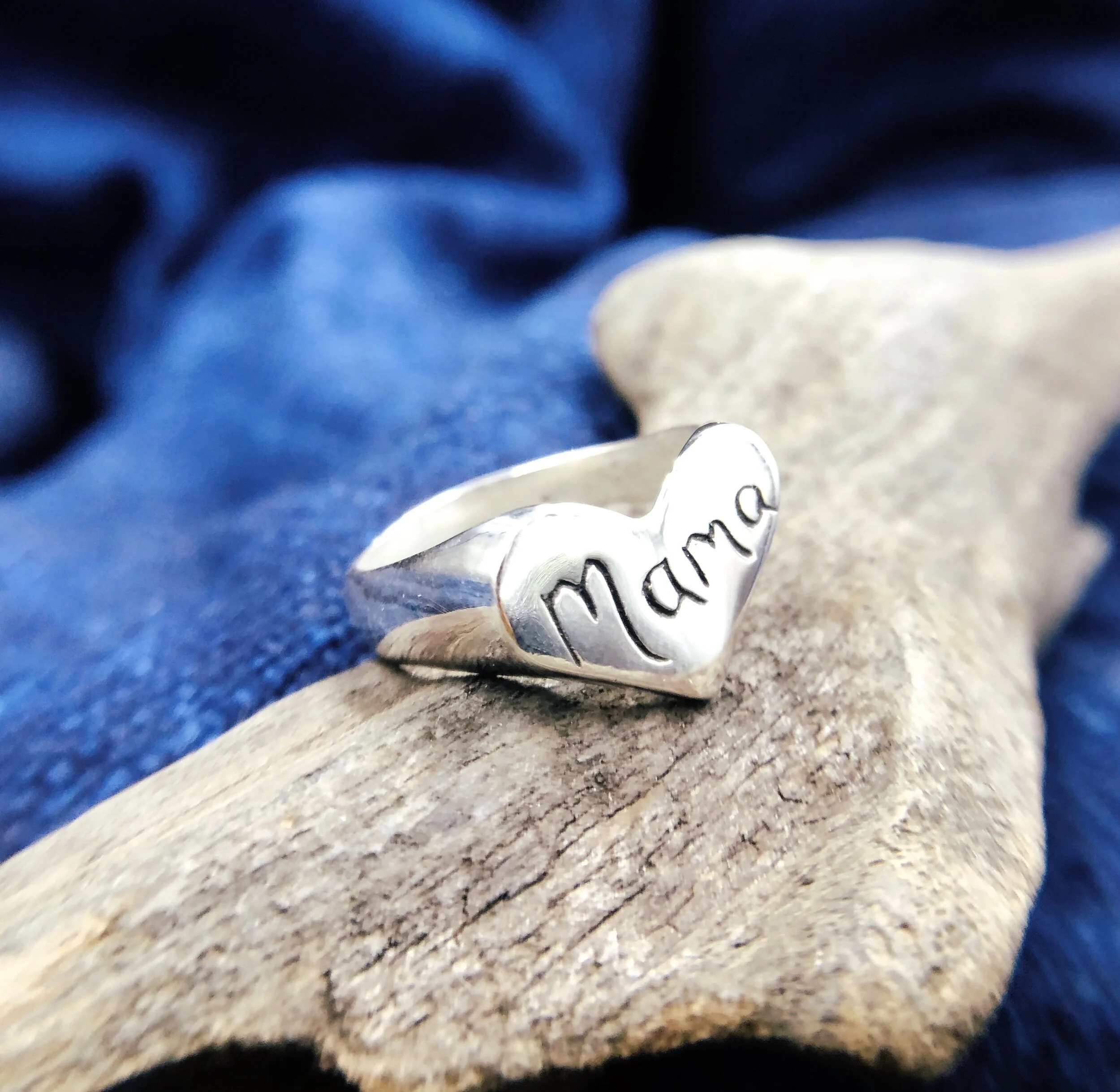 C47E0E6D-5318-4C3E-9478-29613966475B