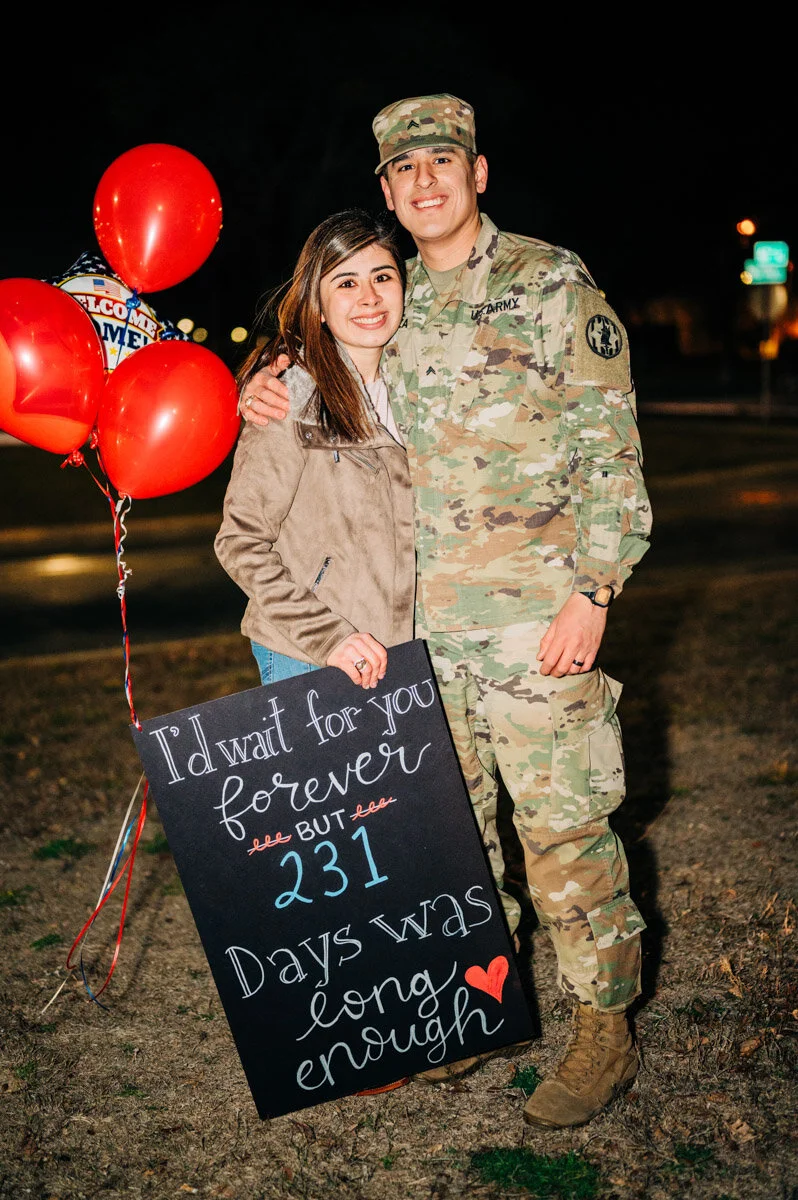 ALEX &amp; IRMA MILITARY HOMECOMING | FORT HOOD, TEXAS PHOTOGRAPHER