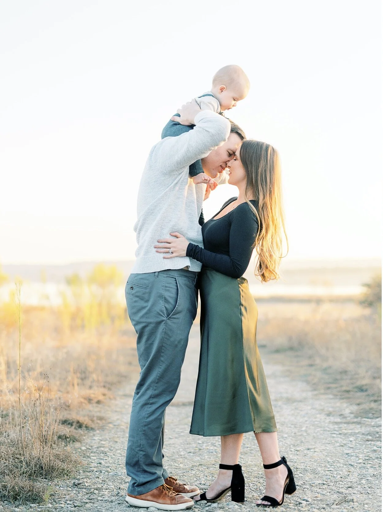 FAMILY HOLIDAY SESSION IN THE LAKE PARK | FINE ART PORTRAIT PHOTOGRAPHY