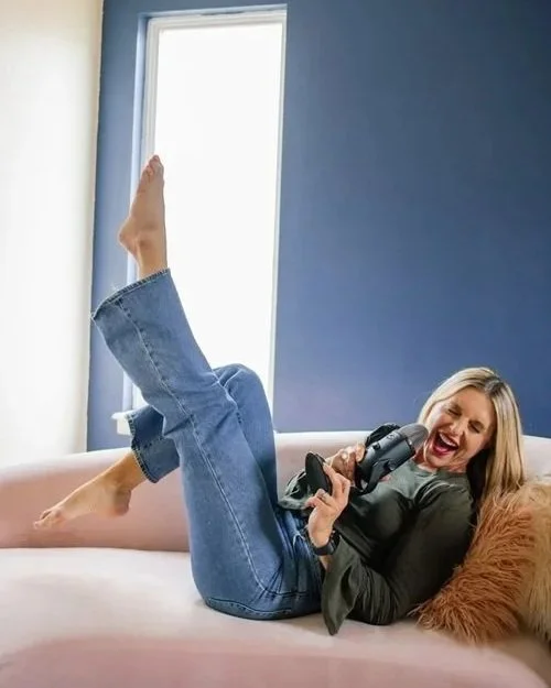 creative entrepreneur and woman-owned business showcasing brand personality with dynamic brand photography