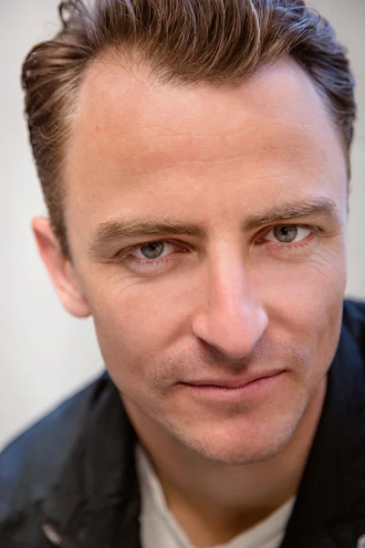 Sam-Foster-Headshot_2018_web.jpg