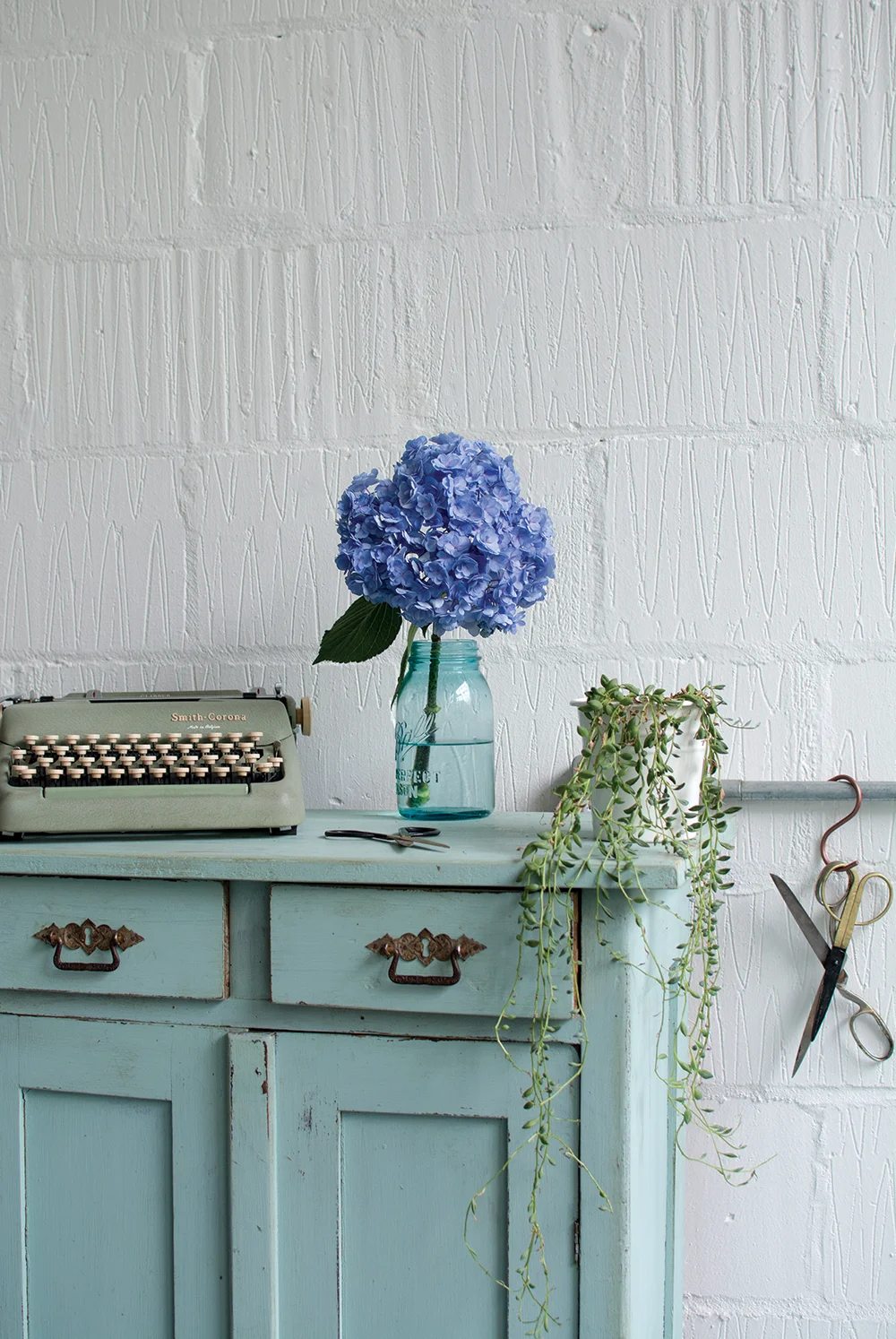 Image by Silkie Lloyd .