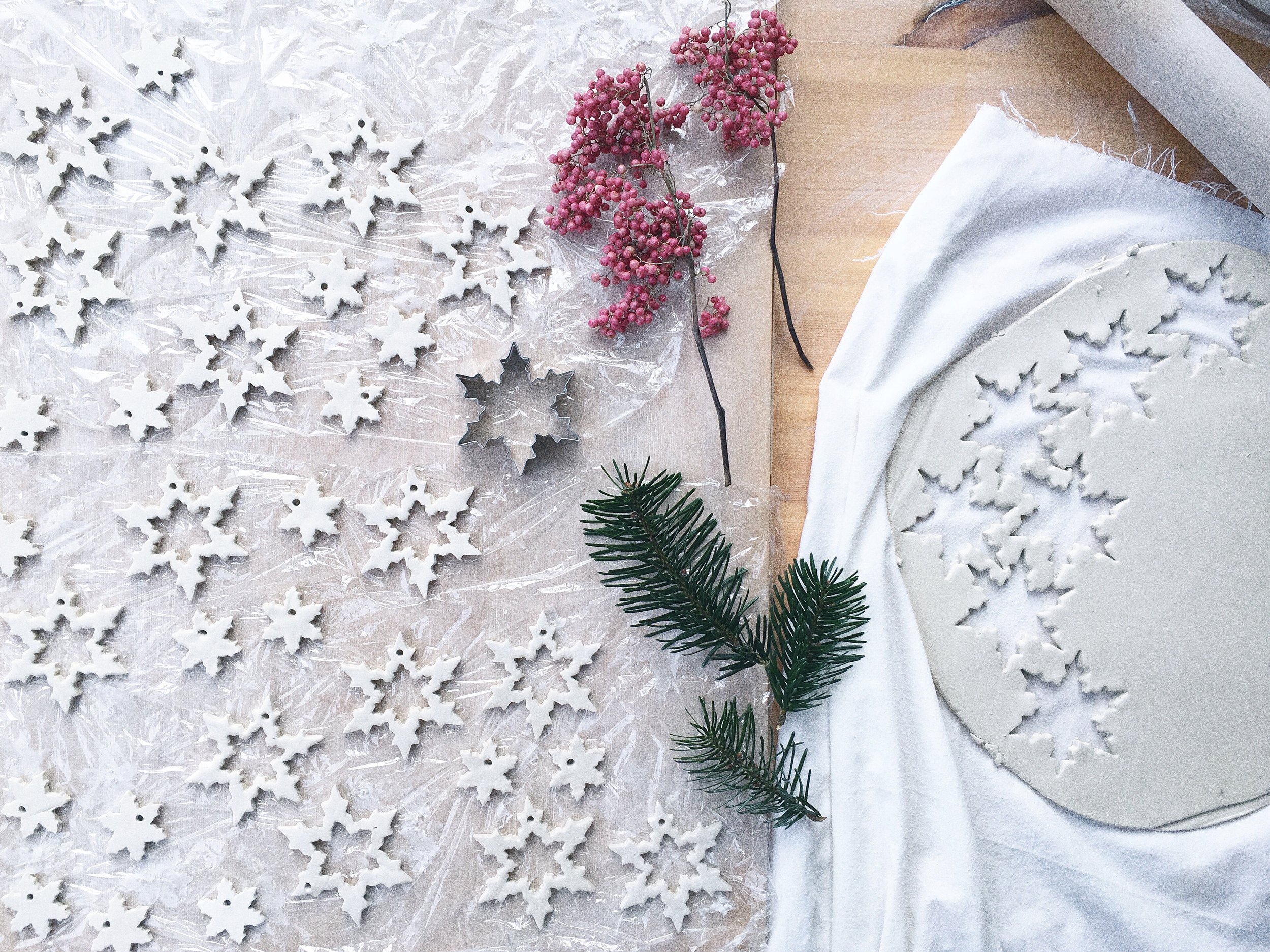 Make clay Christmas decorations workshop