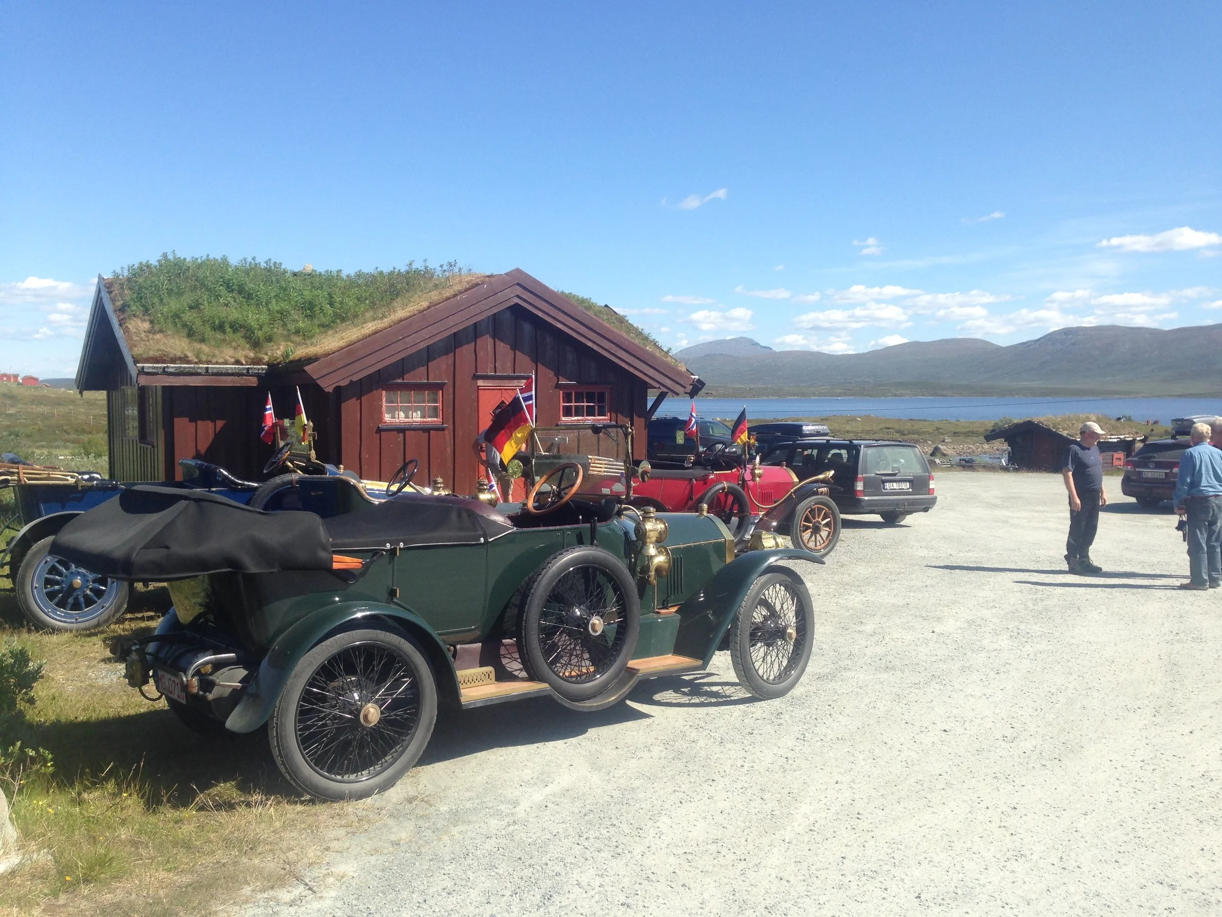  … og på Haugsetra langs Jotunheimsvegen. 