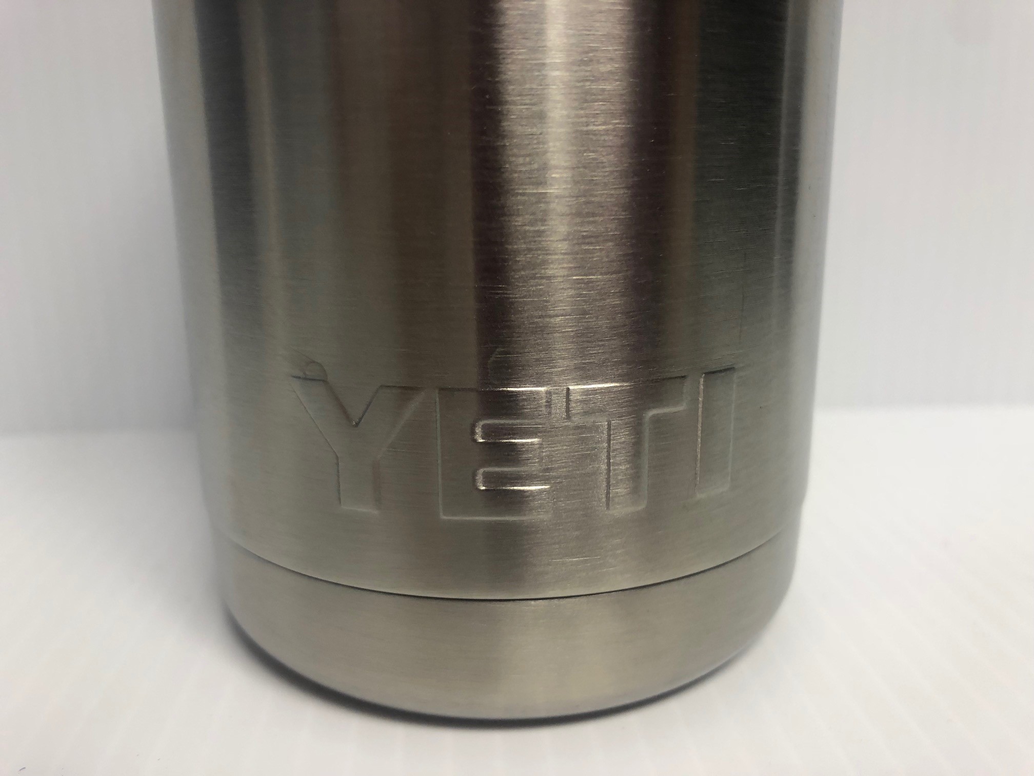 miller lite yeti colster