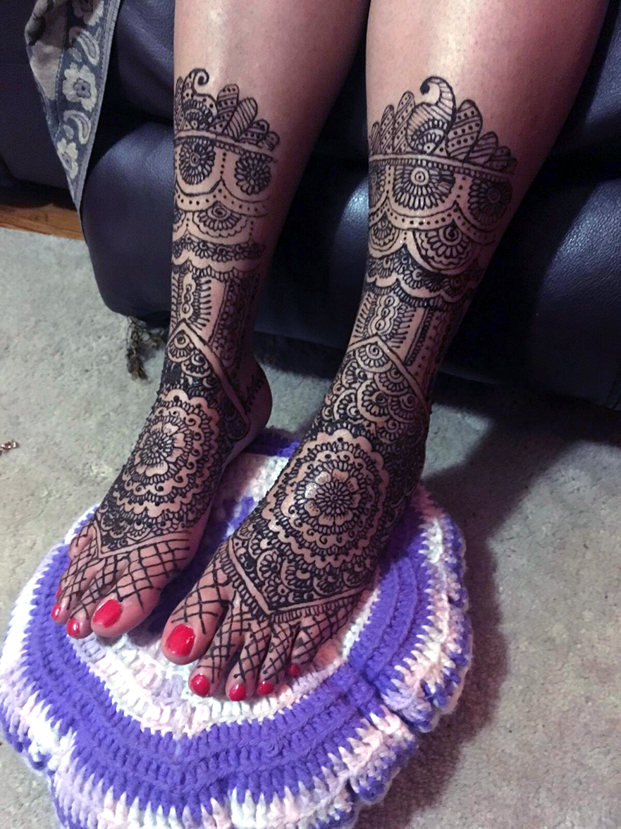 Salon_Thread_henna-tattoos_shins_feet_1.jpg