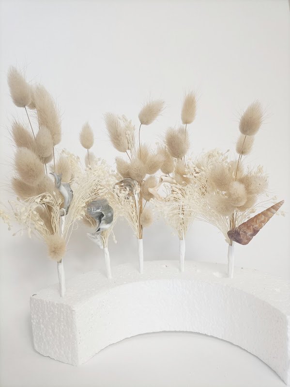 Cake Toppers. Modern Birthday Cake toppers NZ. Dried Flower Cake Toppers. TableFlower Studio. DIY Bunches.jpg