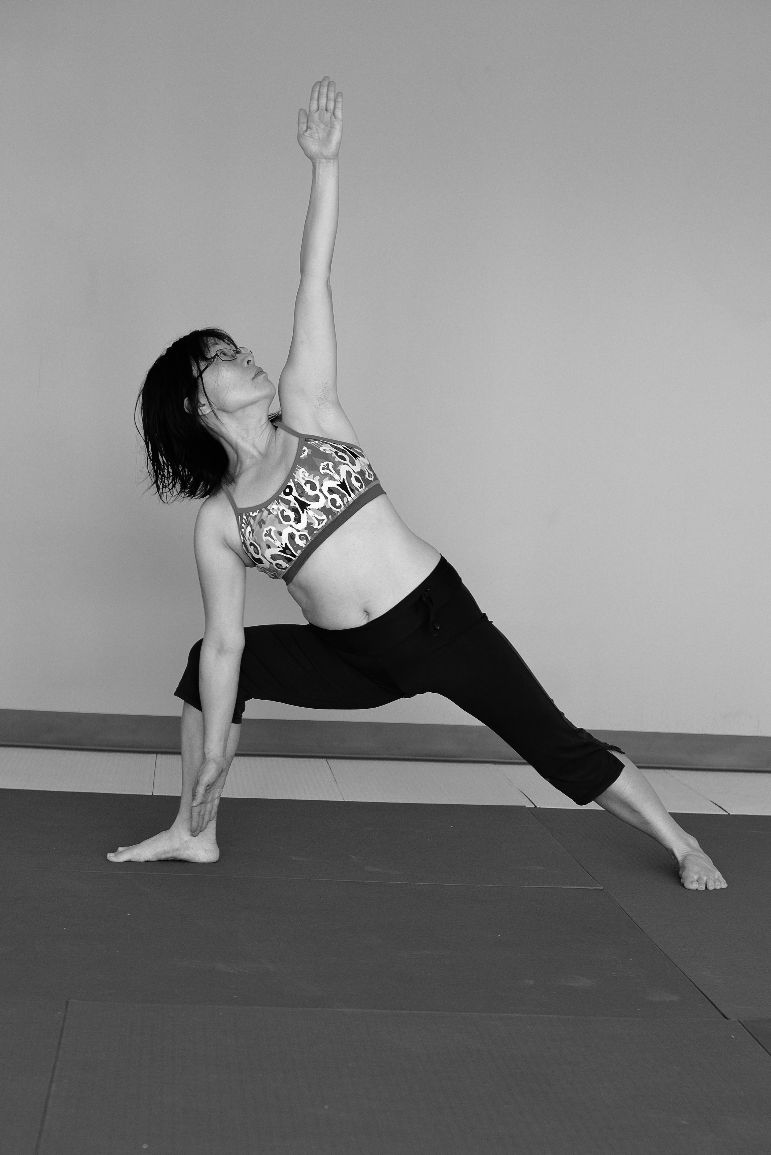 What to Look for in Bikram Yoga Clothes - DoYou