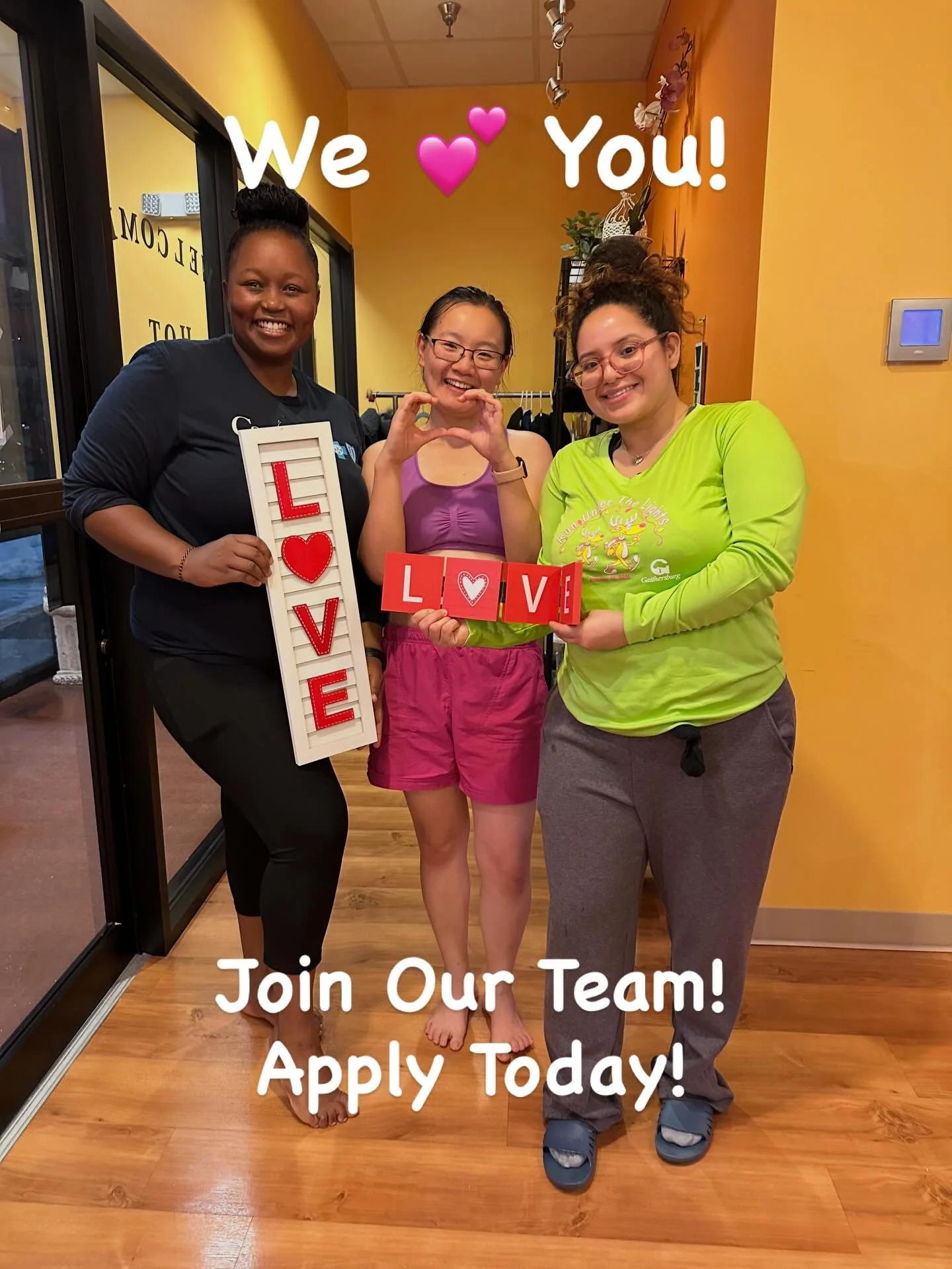 TGIF! Happy Galantine&rsquo;s &amp; Valentine&rsquo;s Day! Join Diana for the Bikram 60 at 6pm tonight and may even get some freaky Friday the 13th 🎶 or 💕🎶 ?!?😅

🧘🏽&zwj;♀️ We are hiring additional pt time teachers and staff who specialize in Bi