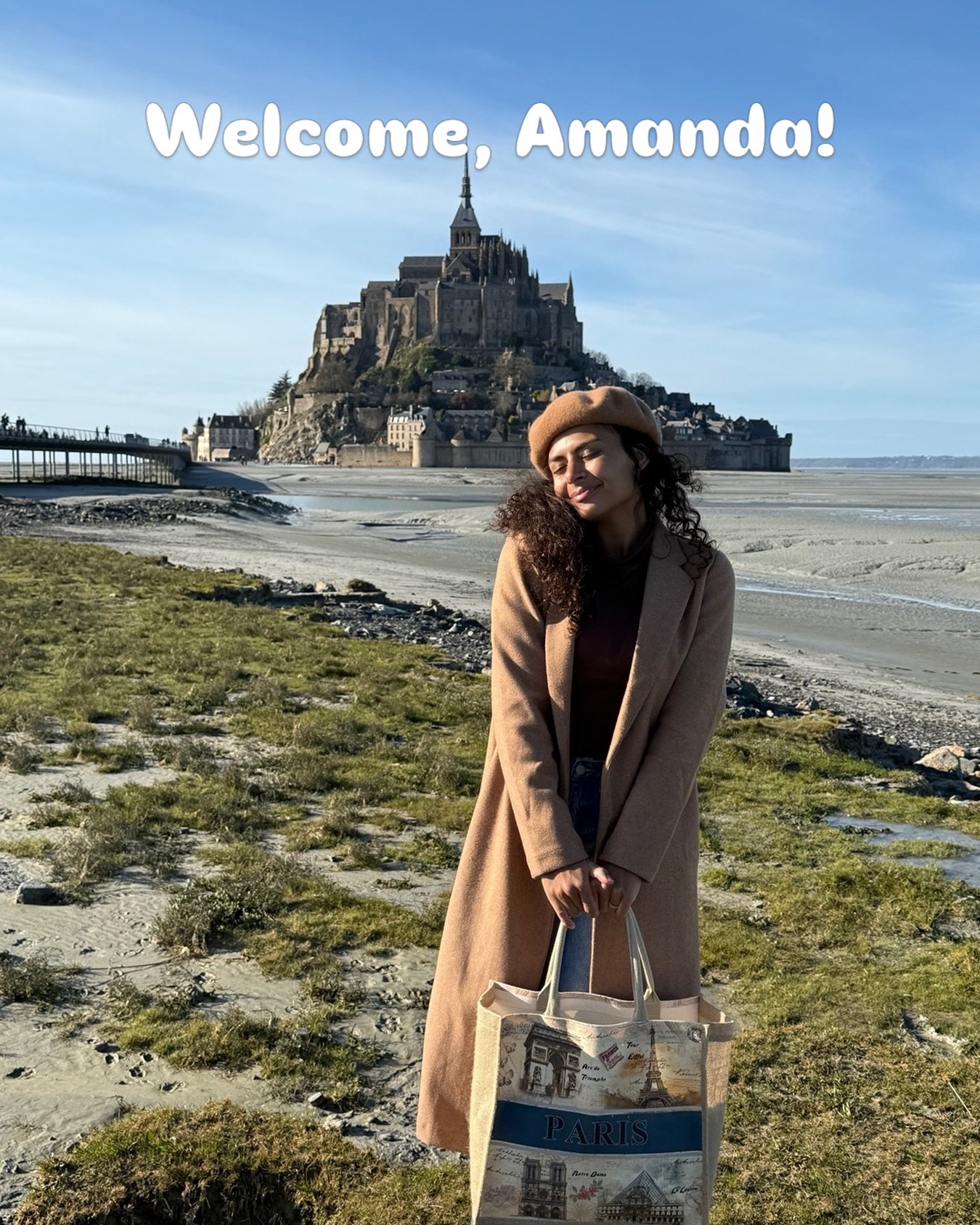 Move It Monday! Let&rsquo;s sweat together at 6pm tonight in the Hot Room and start the new week on a healthy note!

Meet Amanda, one of our regular Monday crew members!

Are you ready 
to take a new yoga journey and crazy about cleanliness?  Email u