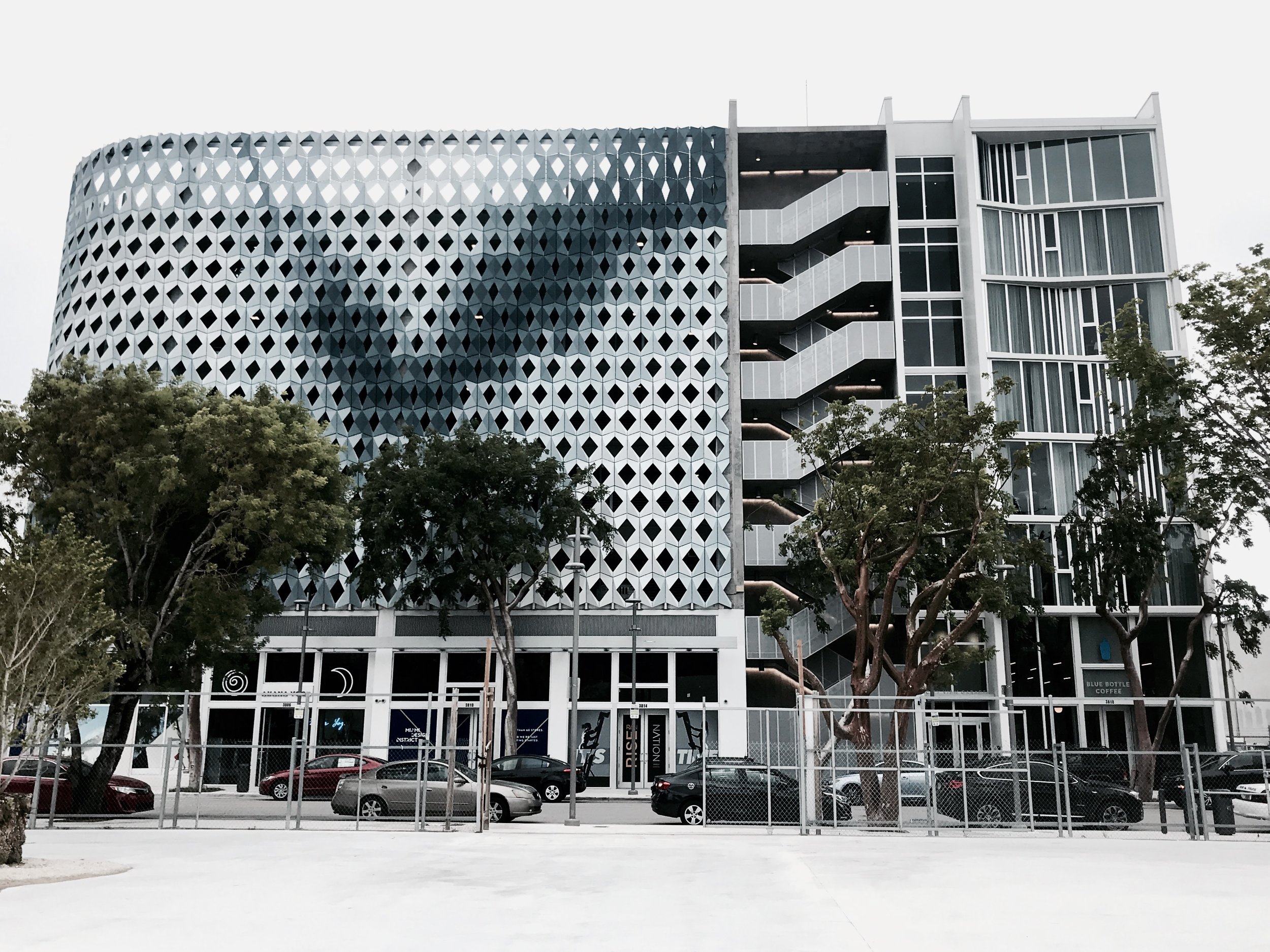 City View Parking Garage Has Two Facades That Follow The Late Morris Lapidus Style By Using A Modern Kind Of Brise Soleil Beyond Square Footage