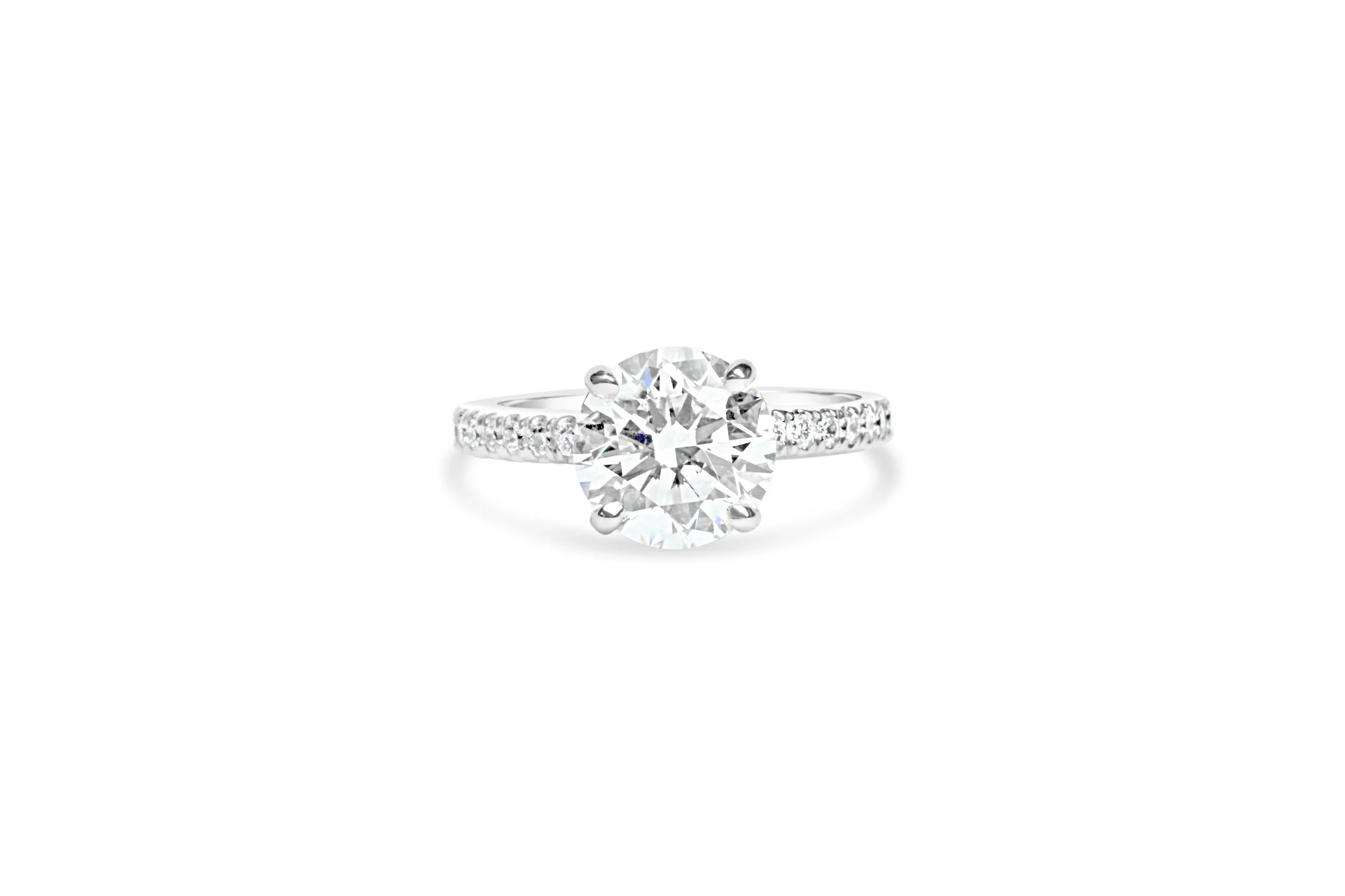 Custom Round Diamond Engagement Ring Thin Pace