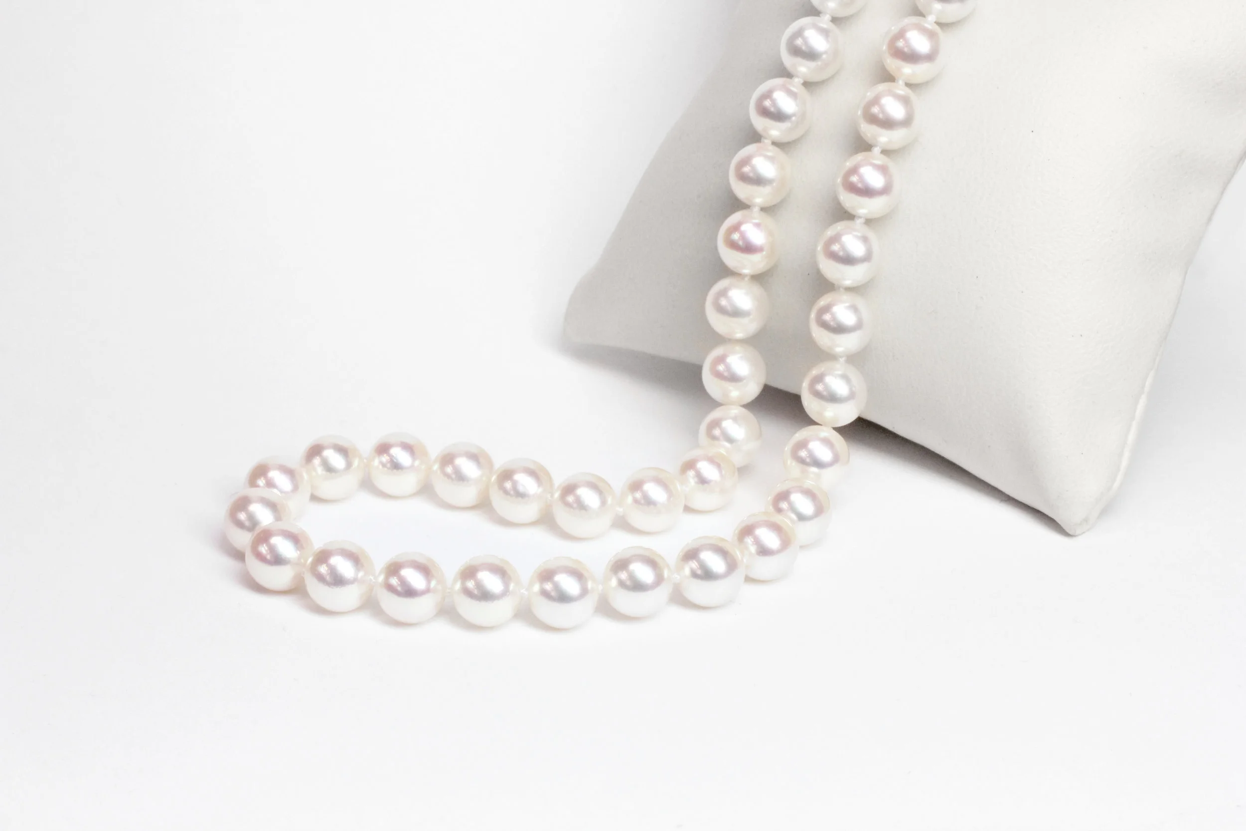Beautiful Akoya Pearl Necklace 8-8.5mm