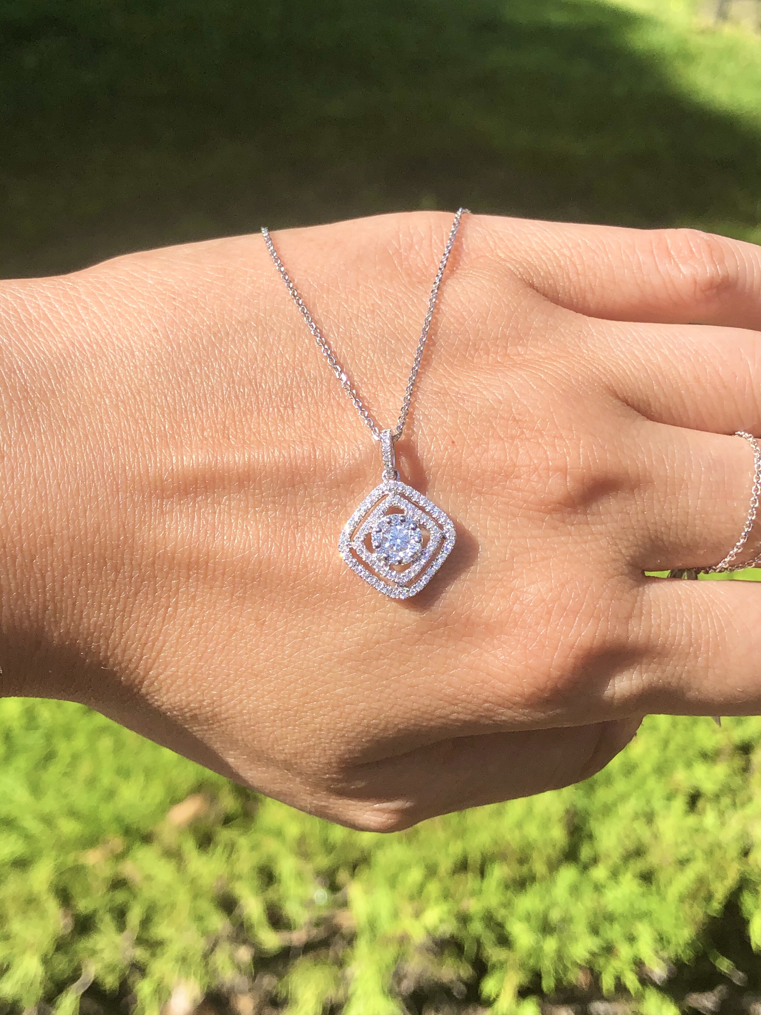 Ally Diamond shape Cluster Pendant