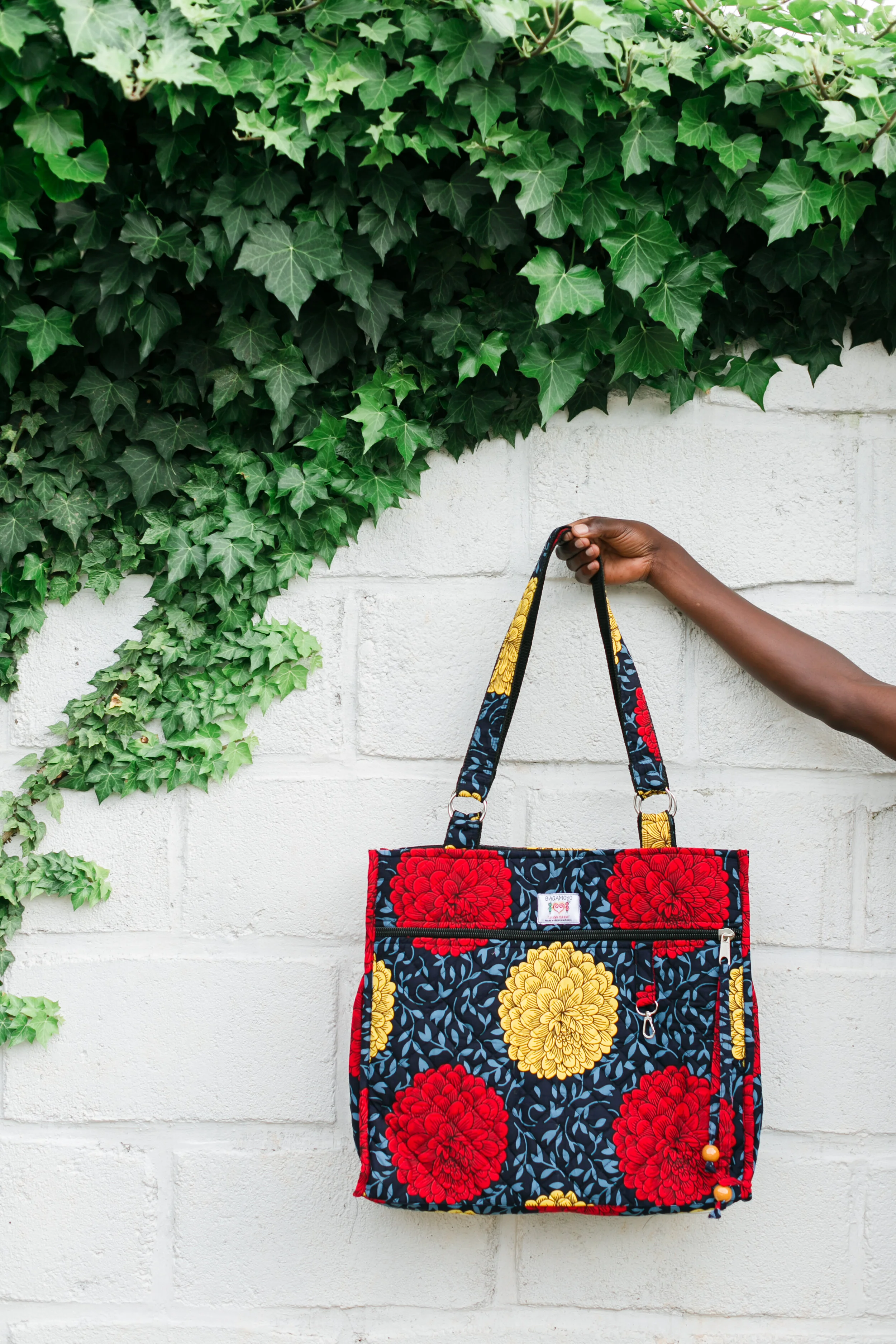 GIVEAWAY!! - Win a Darling Wax Print Tote