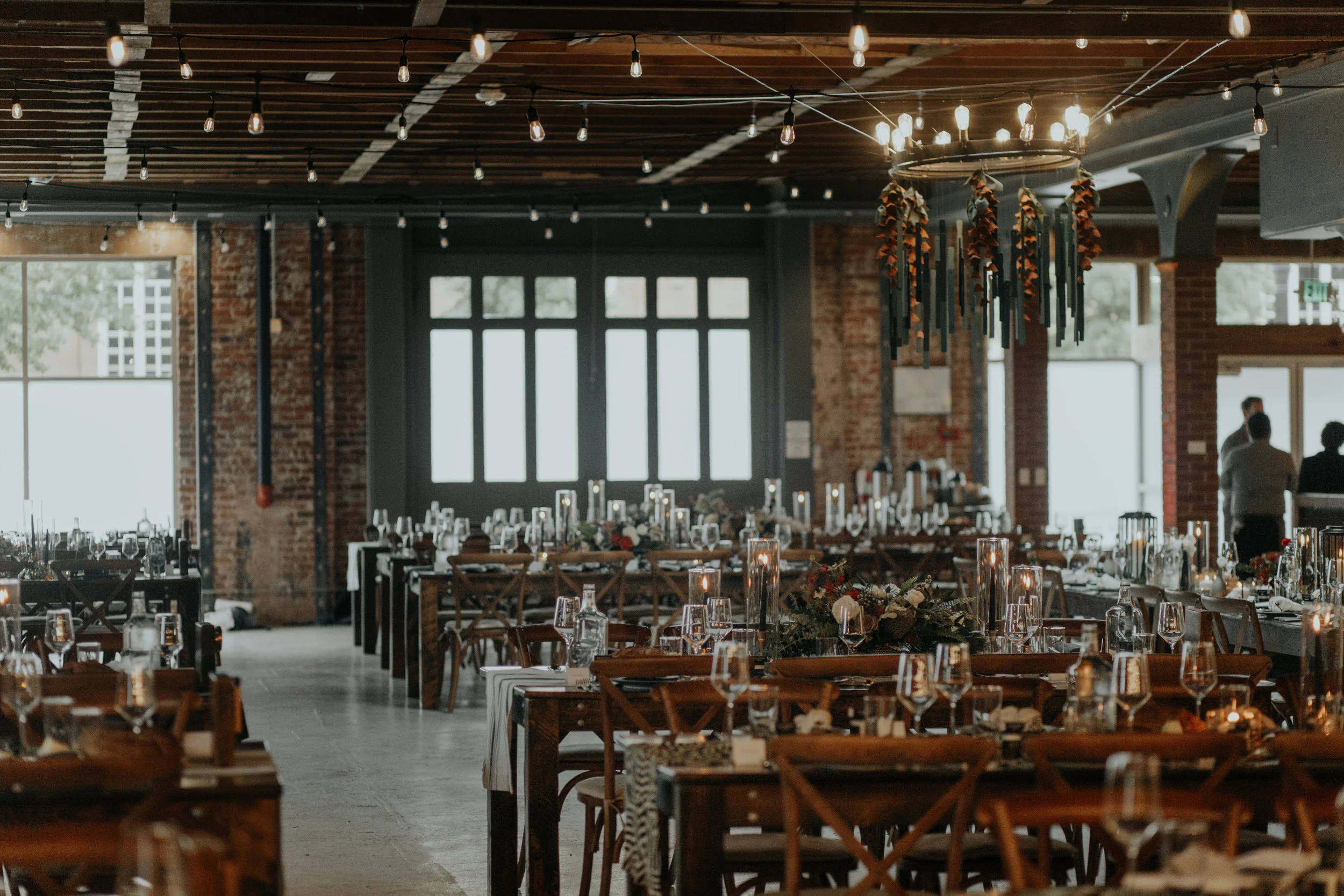 Redden Photography, Redden Wood, The St. Vrain, Madeline Rose Designs, Dashwood Floral, Brindle and Oak, Rocky Mountain Bride, Clancey James Photography, Clancey James Creative, Clancey, Jaicee Morgan, Lindy Copeland, Lindsey Boluyt, Maddie Mae, Mad…