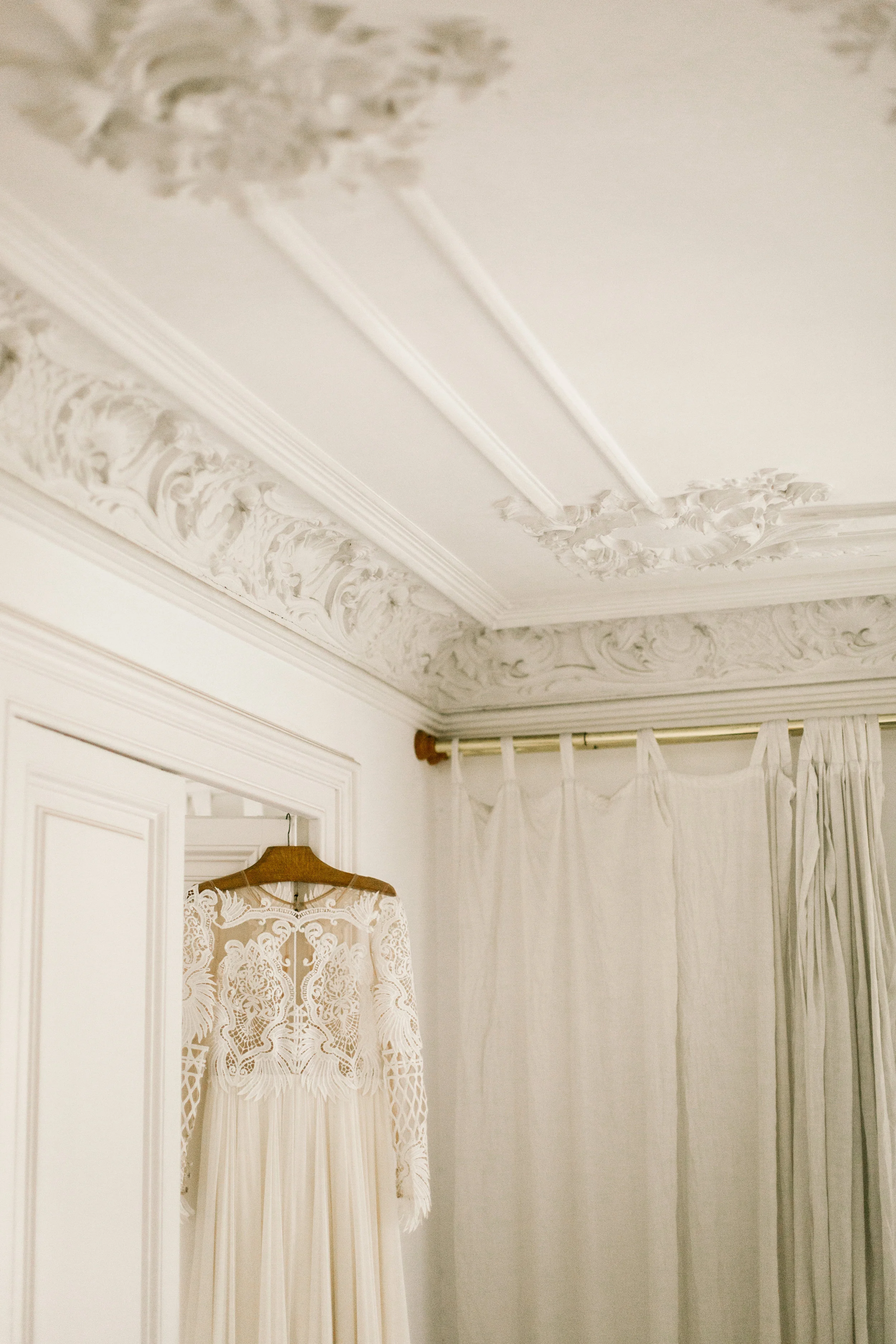 Barcelona Wedding Photographer, Barcelona Bridal Week, Leanne Marshall, Once wed, Darling, Zara, Zara Barcelona, Parque de Laboring de l’horta, Airbnb, Cotton House Hotel, Barcelona Photographer, Travel, Travel Barcelona, Travel Spain, Spain Wedding Photographer