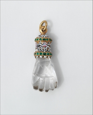 Rock Crystal, gold and emerald Hand Motif pendant, Spain, 17th century. Metropolitan Museum.