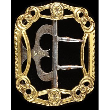 London, c. 1780 Knee buckle, gold V&A Museum