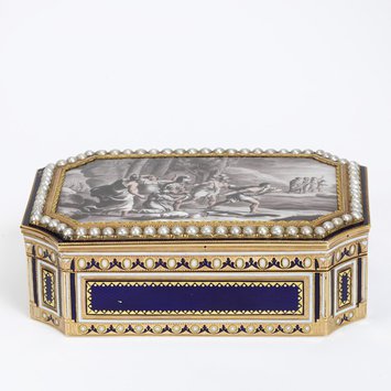 Switzerland, late 18th century. Gold decorated with brown camaieu enamel, surrounded by a border of seed pearls. V&A Museum