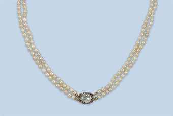 AN ANTIQUE NATURAL PEARL AND DIAMOND NECKLACE Christie’s Sale 3011