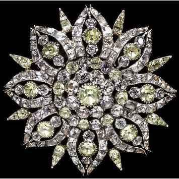 Europe, c. 1700-1800 Bodice brooch, chrysoberyls and pink topazes set in silver V&A Museum