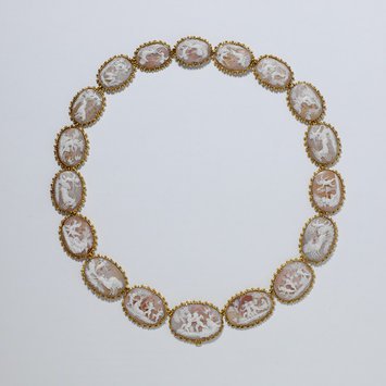 V& A Italy Date: ca. 1810-20 (made) Shell and gold bracelet with cupids, doves and the altar of love