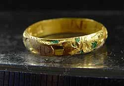 Post-medieval posie ring (1500-1650), found in Rowton Castle area, Shropshire. © Portable Antiquities Scheme and British Museum