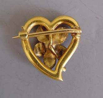 Morning Glory Antiques. This brooch is post-1901 and pre late 1920s.