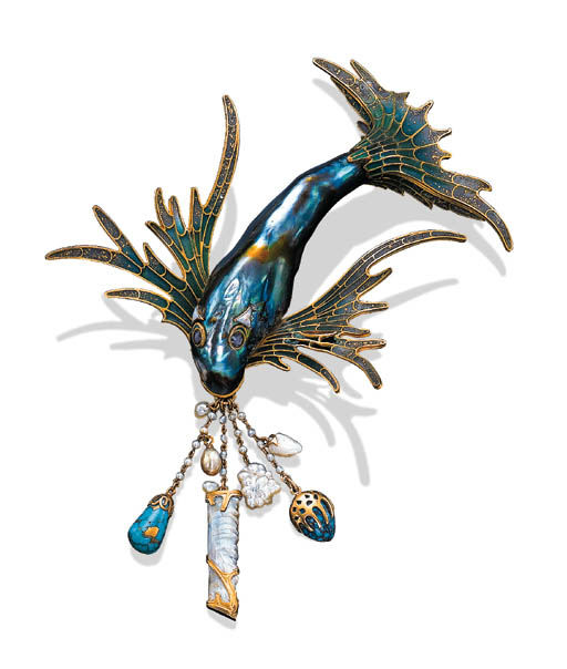 Fouquet Abalone Pearl and Plique-á-Jour Enamel Brooch with Chatelaine, 1901. Photo Courtesy of Christie's .