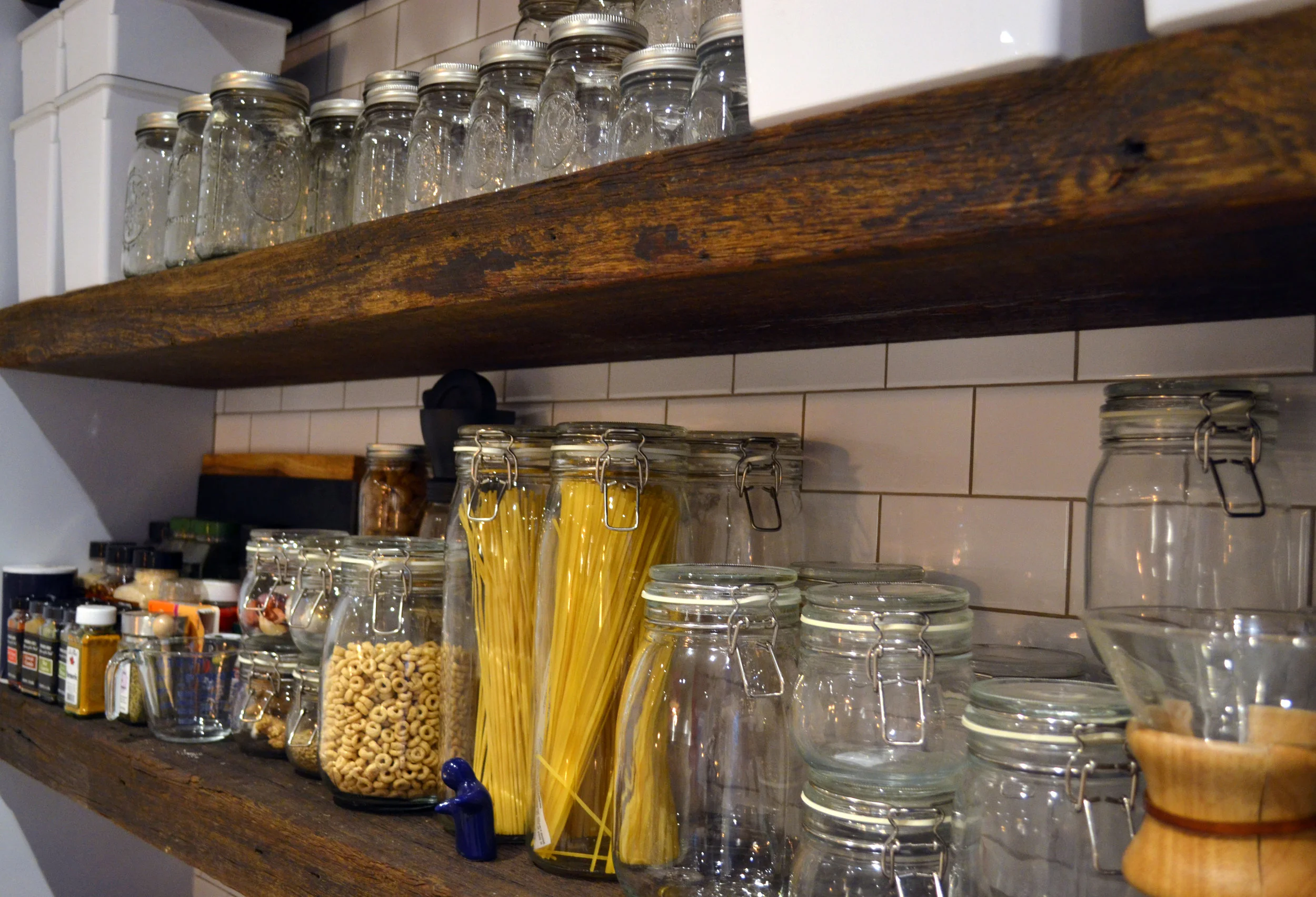 Kitchen storage with glass containers