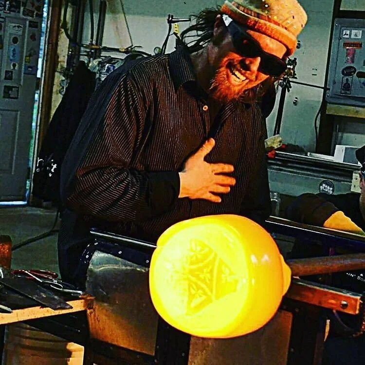 2017-05-07 13.40.32 1509694516495783428_astarshipineverygarage.jpg