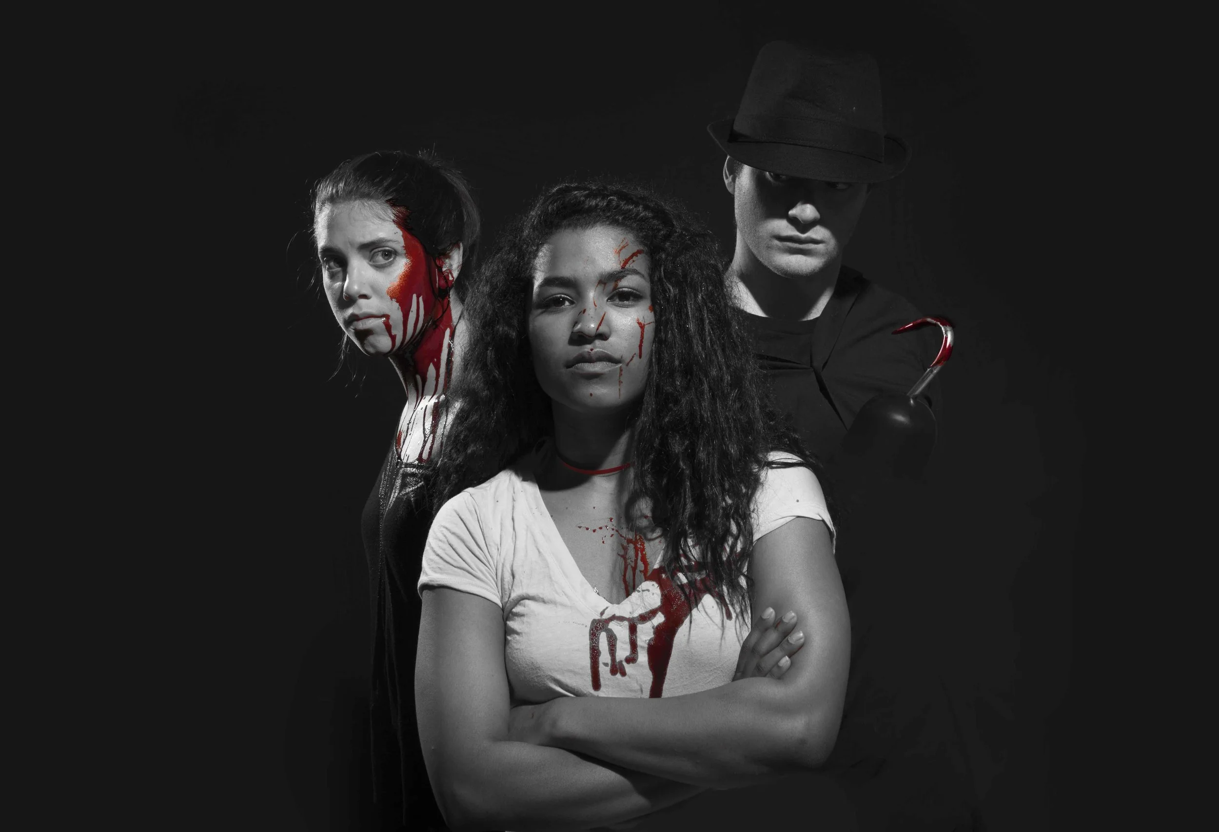 Hookman_l-r_Sarah-MatthesTaylor-Jones-Devin-OBrian_by-Mark-Leialoha.jpg