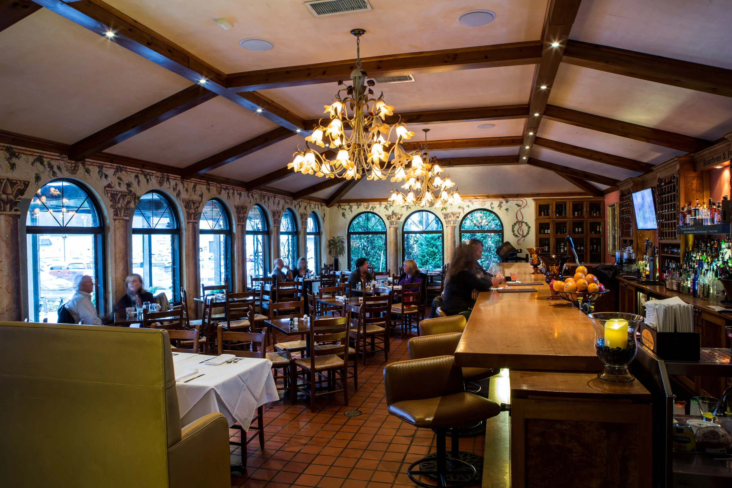 Greensburg Menu — Vallozzi's