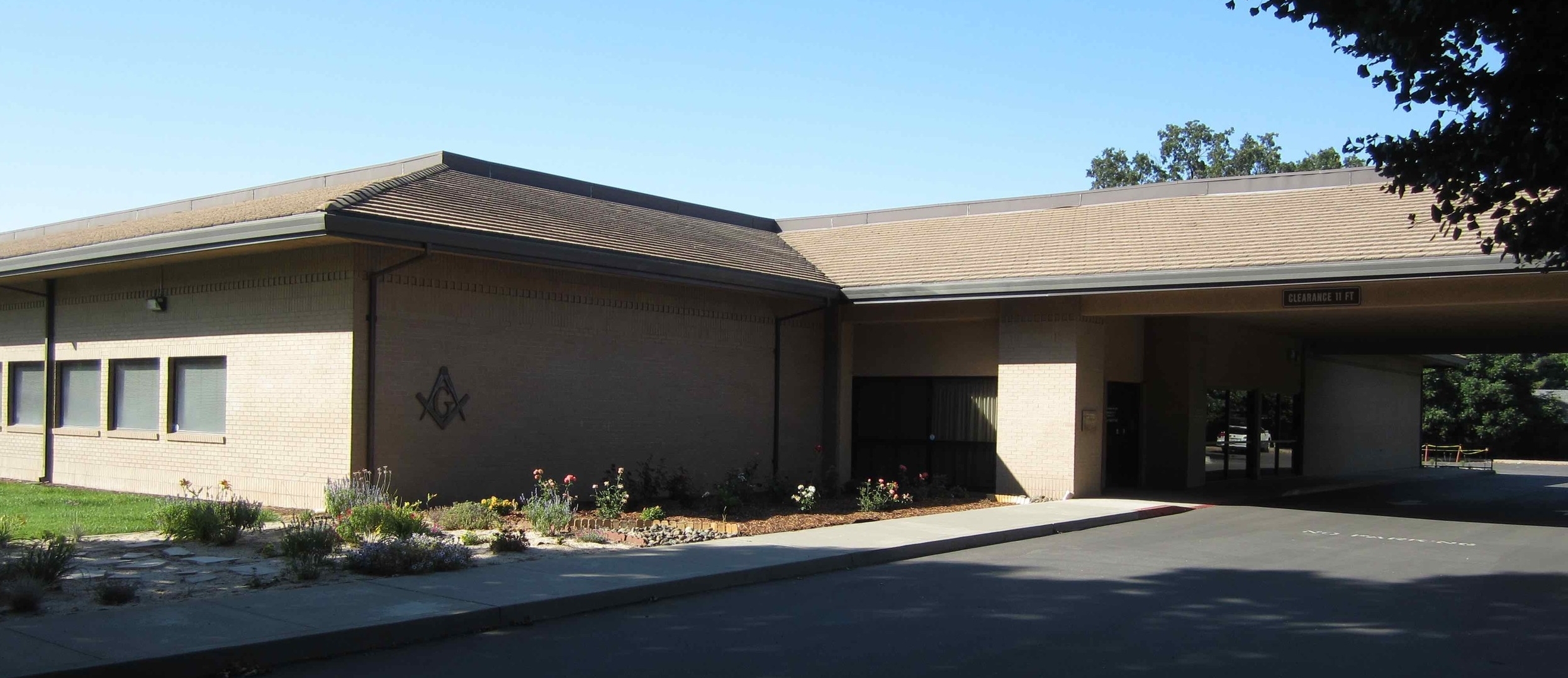 Current Lodge at 1110 E. East Ave, Chico, CA.