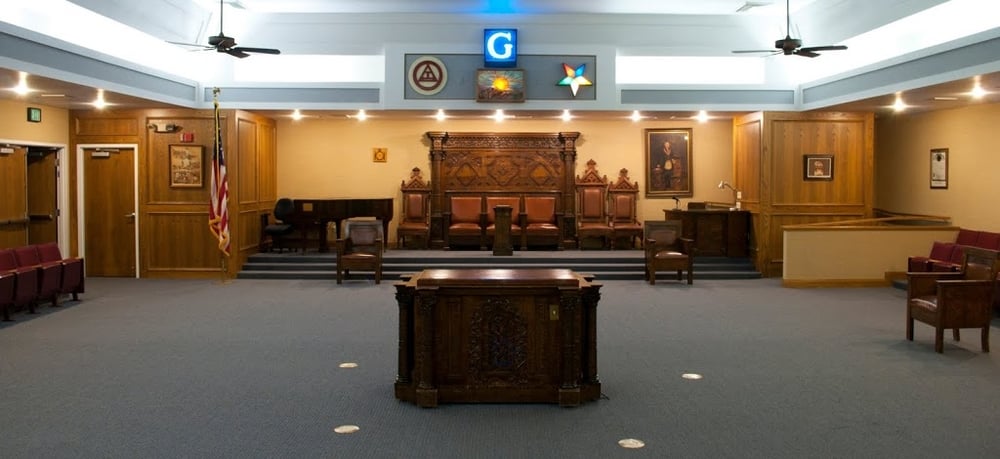 current_lodge_room.jpg