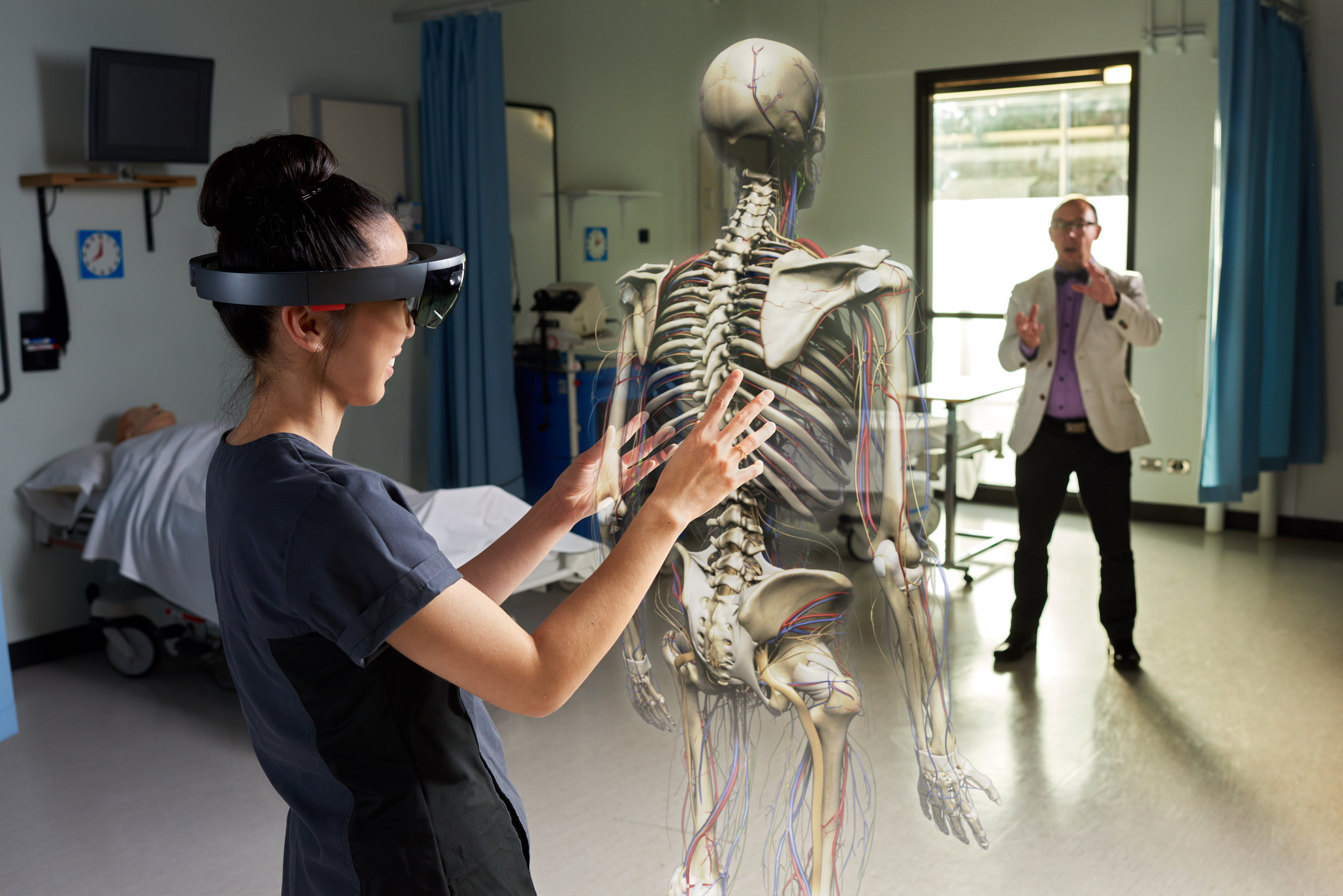 Искусственно расширенный. Дополненная реальность в медицине. Виртуальная реальность в учебе. Ar – дополненная реальность в медицине. Виртуальная реальность в будущем.