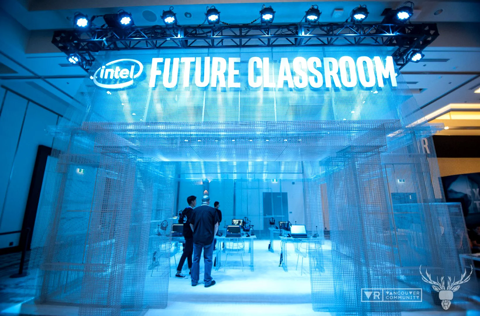 VRARA_FutureClassroom.jpg