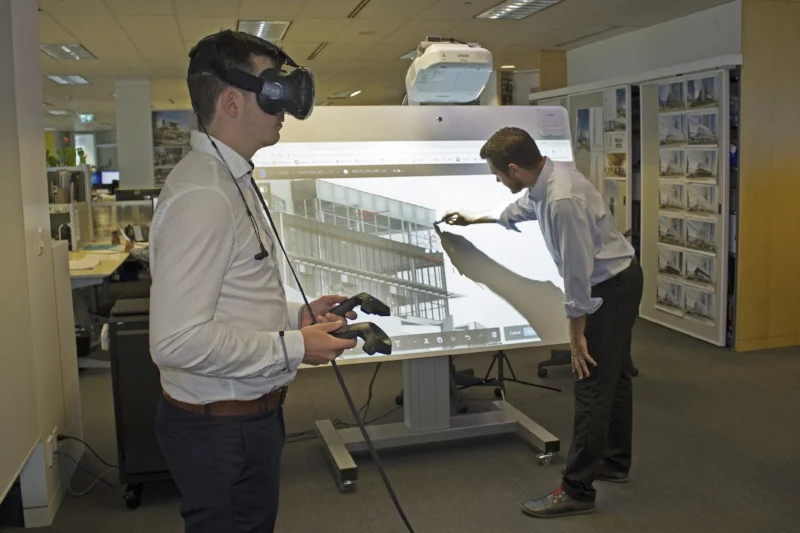 VR Studio_01.jpg
