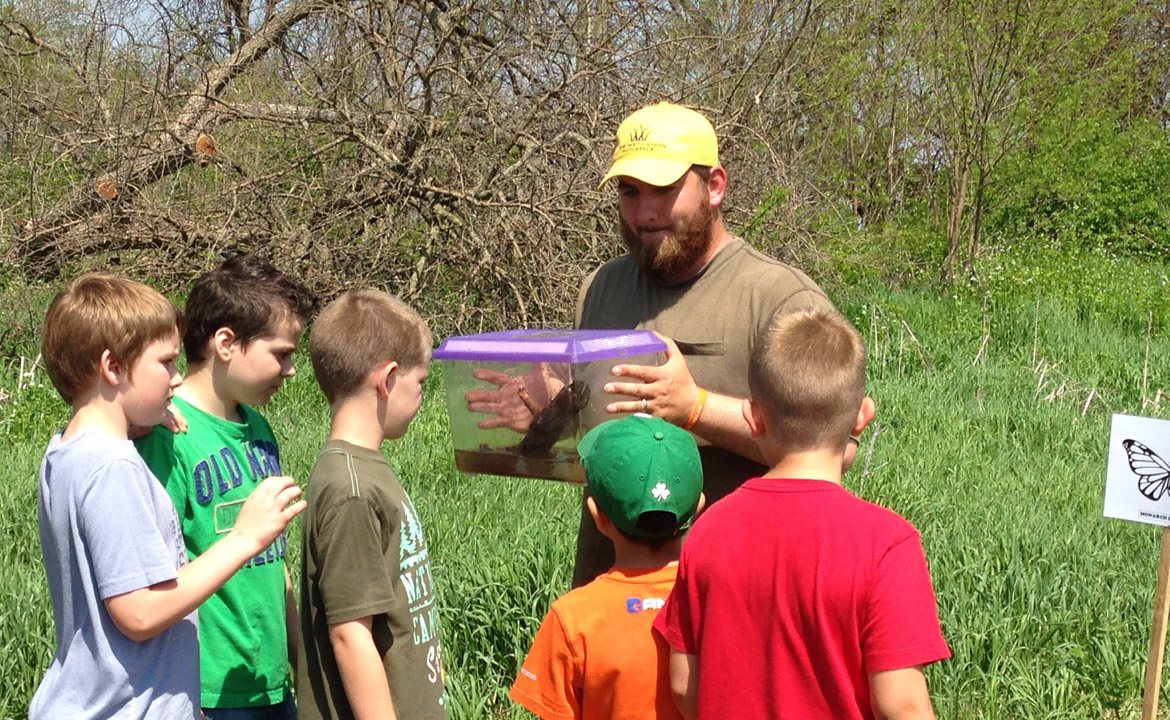 Learning about leopard frogs at Midewin.