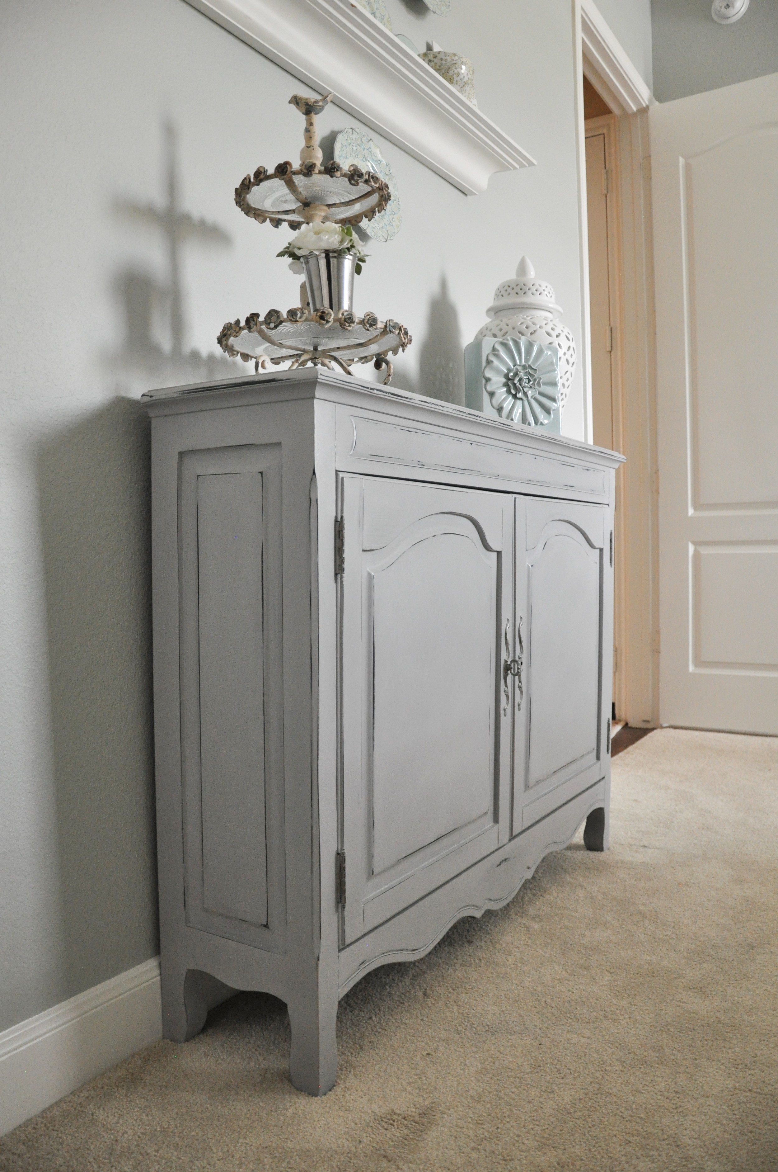 Sanding Chalk Paint® Before OR After Waxing?